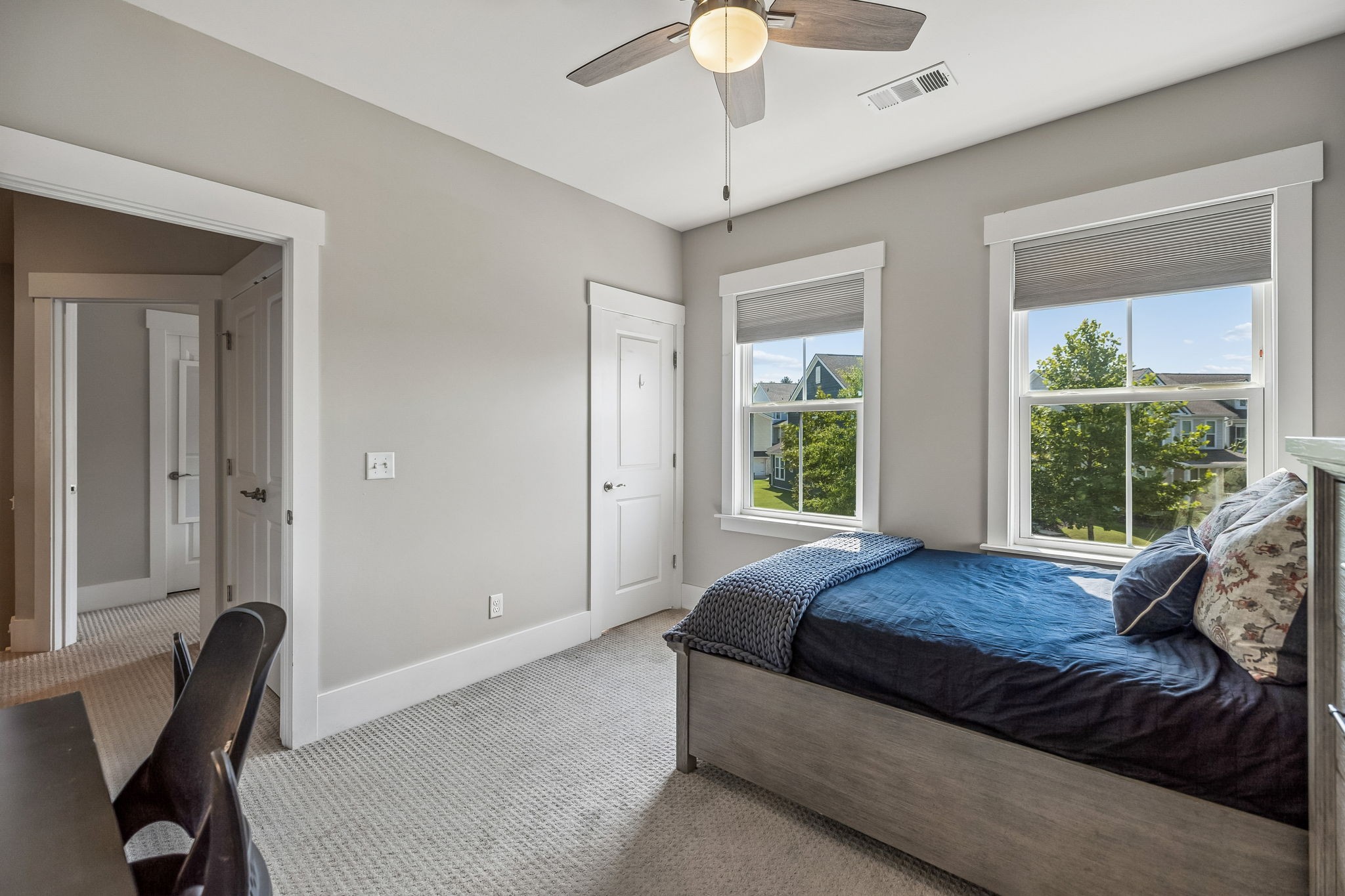 1092 Amelia Park Dr Property Photo 40