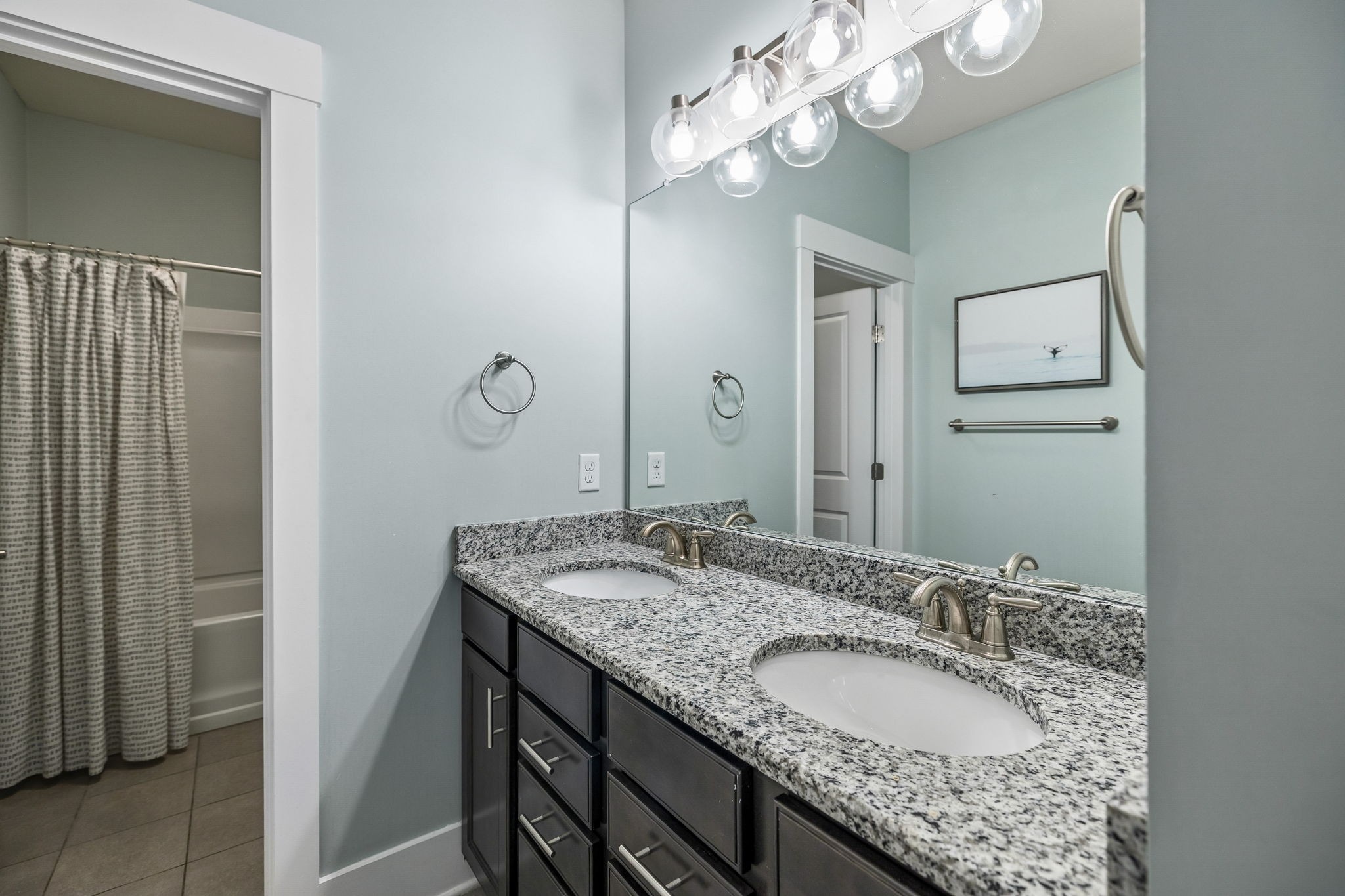 1092 Amelia Park Dr Property Photo 45