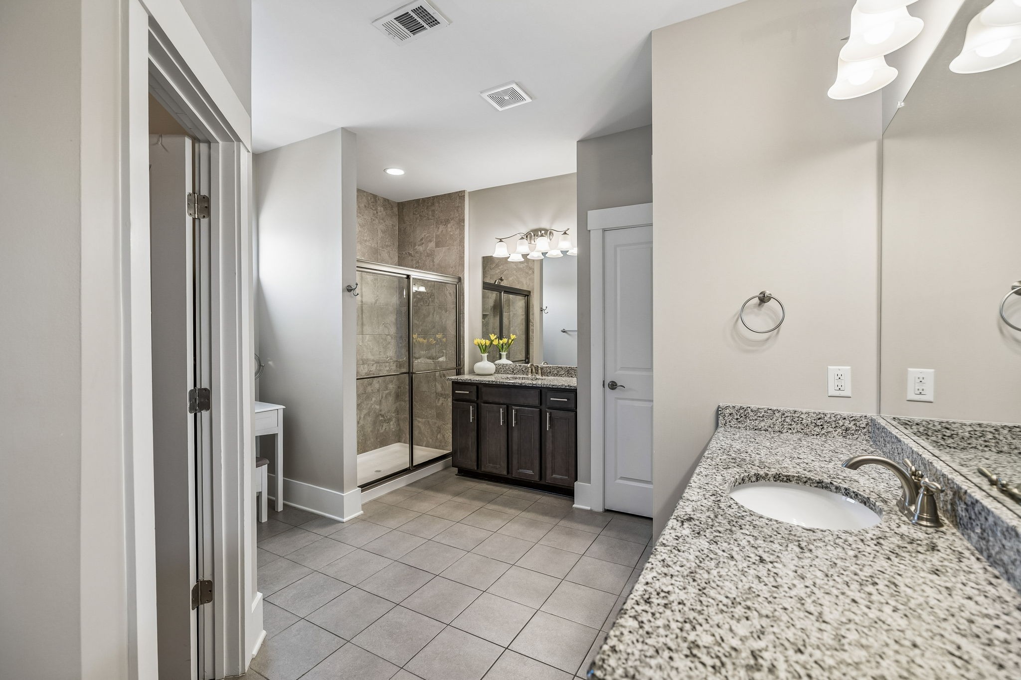 1092 Amelia Park Dr Property Photo 48