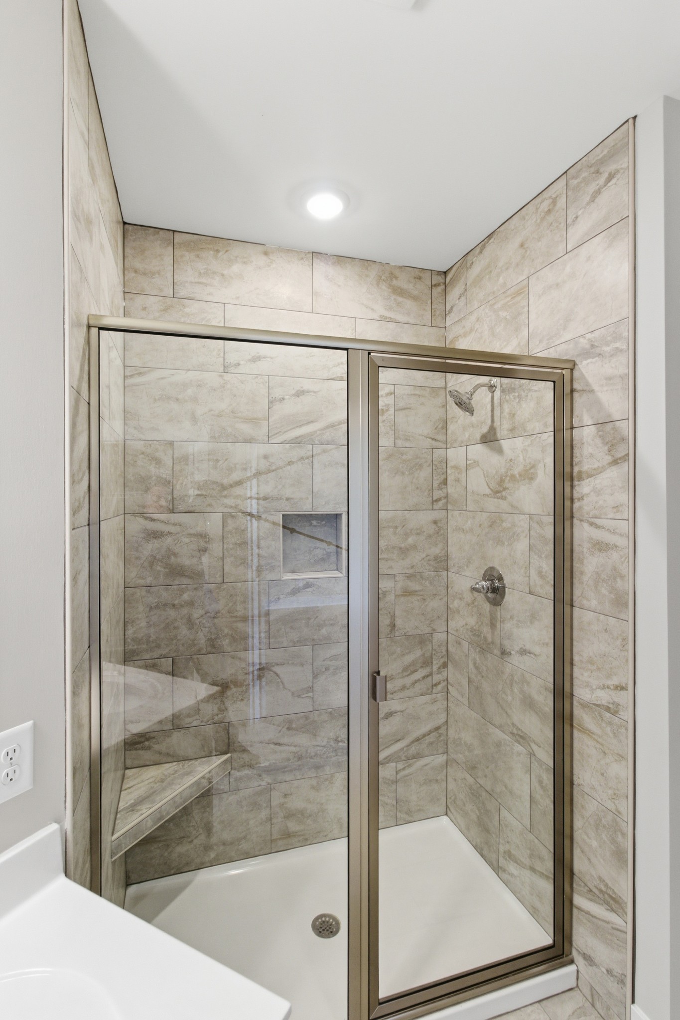 1422 Suzanne Drive Property Photo 12