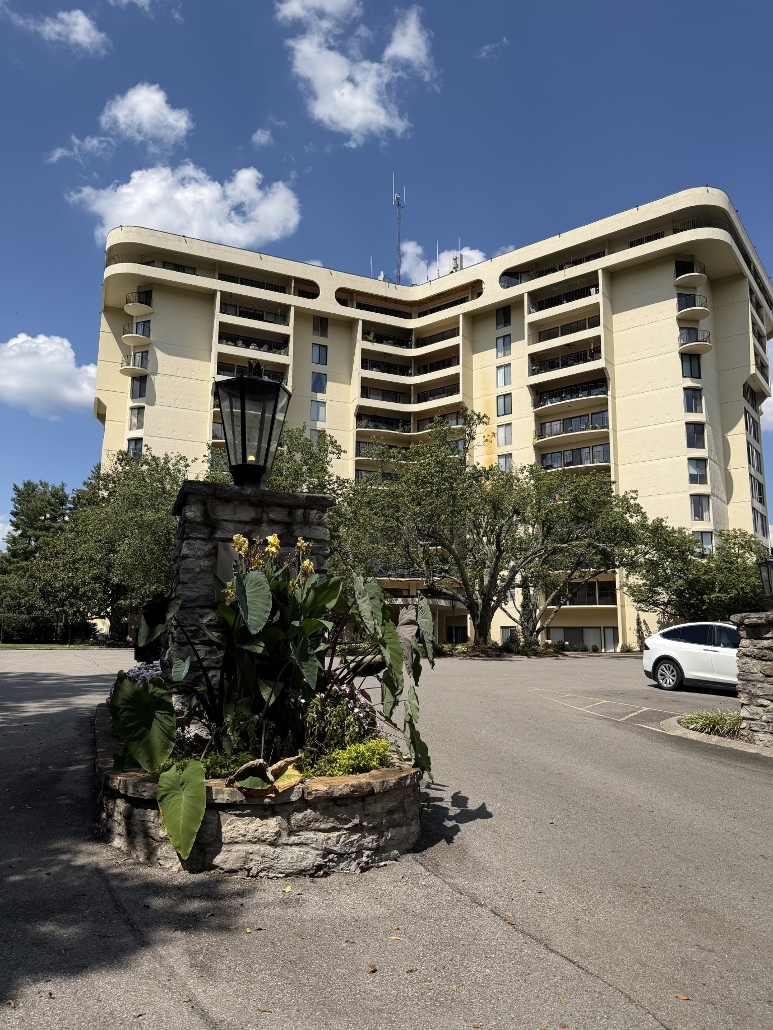 6666 Brookmont Ter Property Photo 1