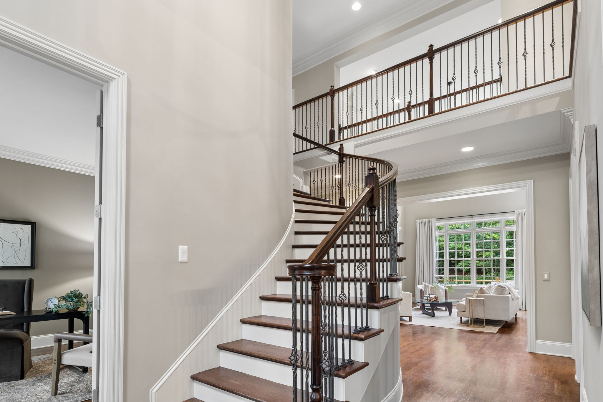 2025 Waterstone Dr Property Photo 7