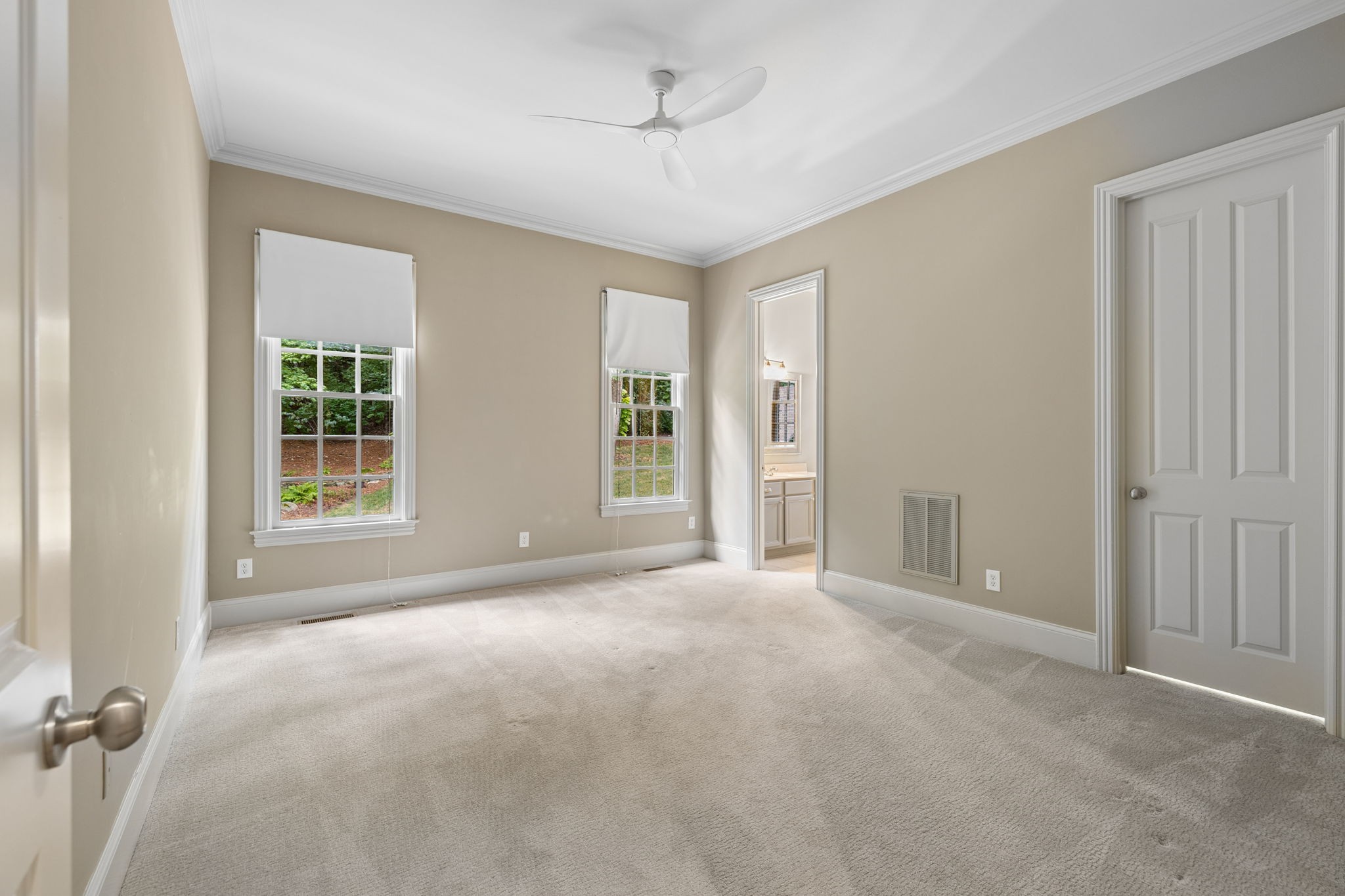 2025 Waterstone Dr Property Photo 34