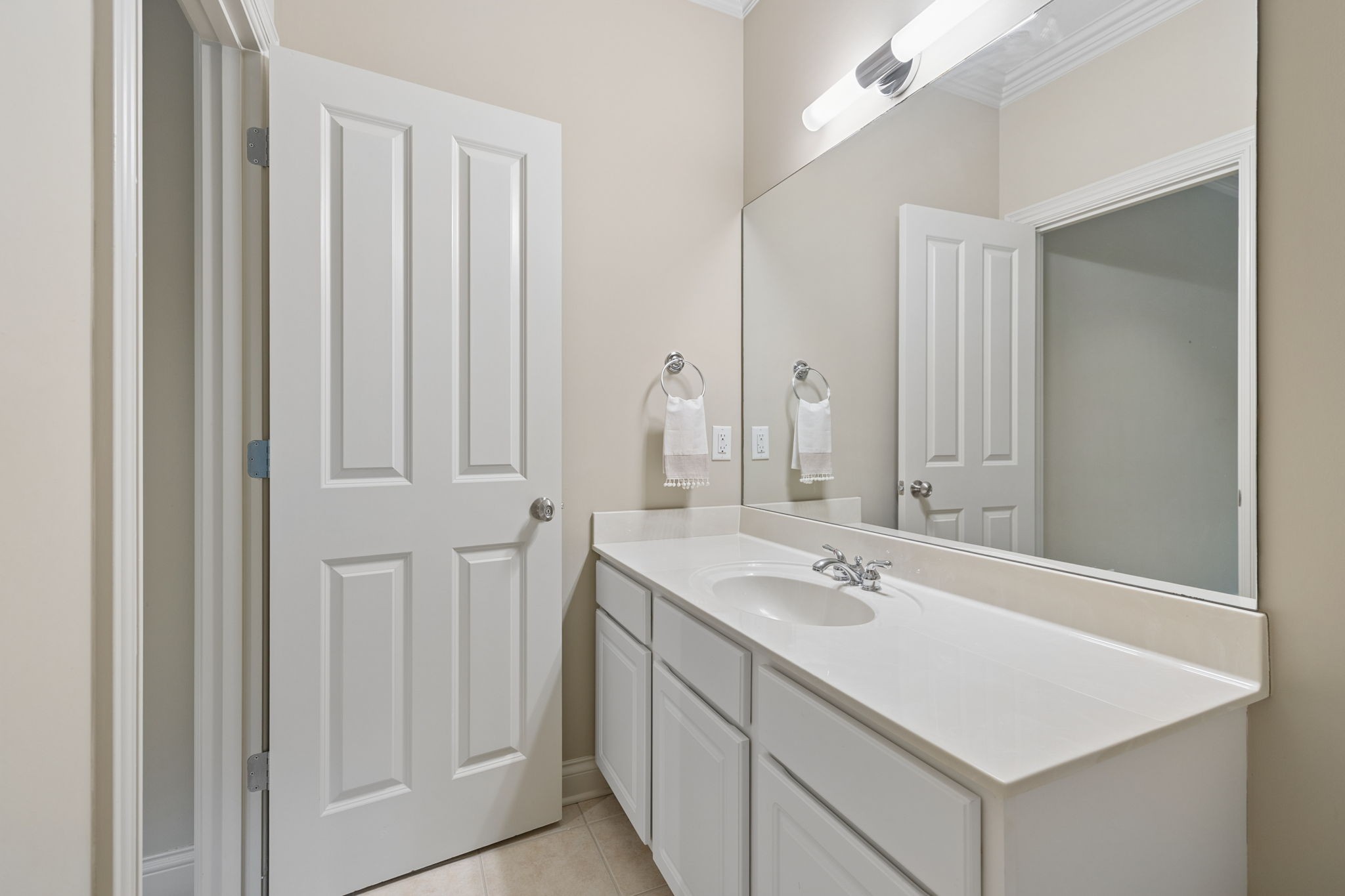 2025 Waterstone Dr Property Photo 44
