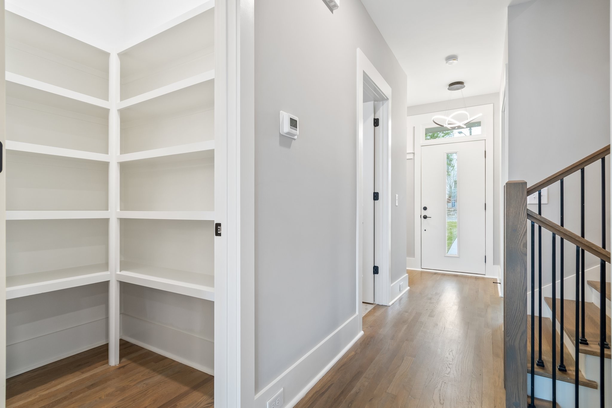 1066 Archer St Property Photo 12