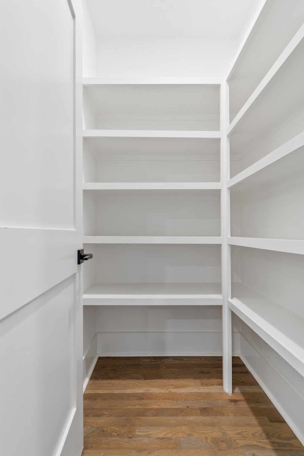 1066 Archer St Property Photo 13