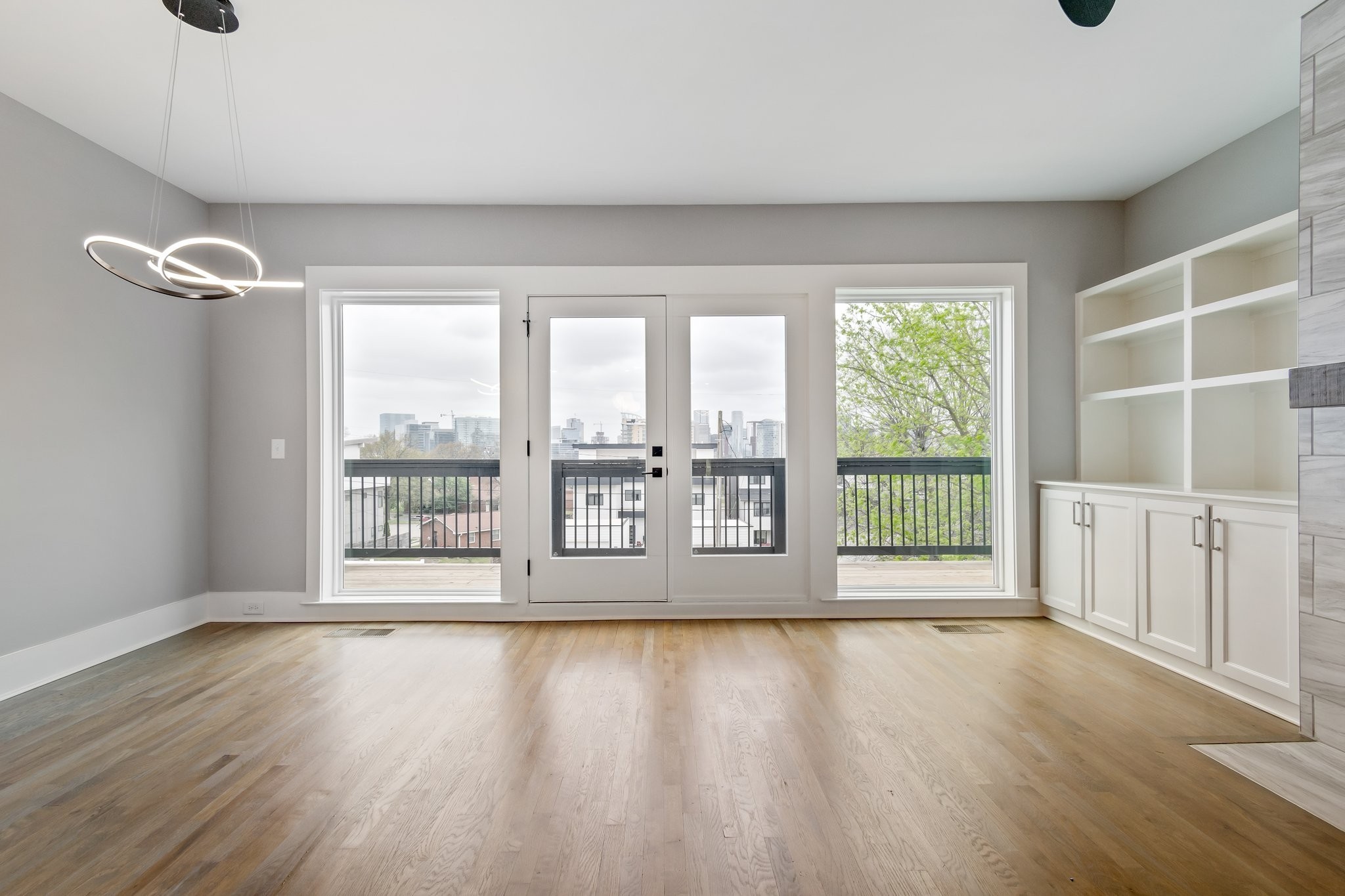 1066 Archer St Property Photo 23