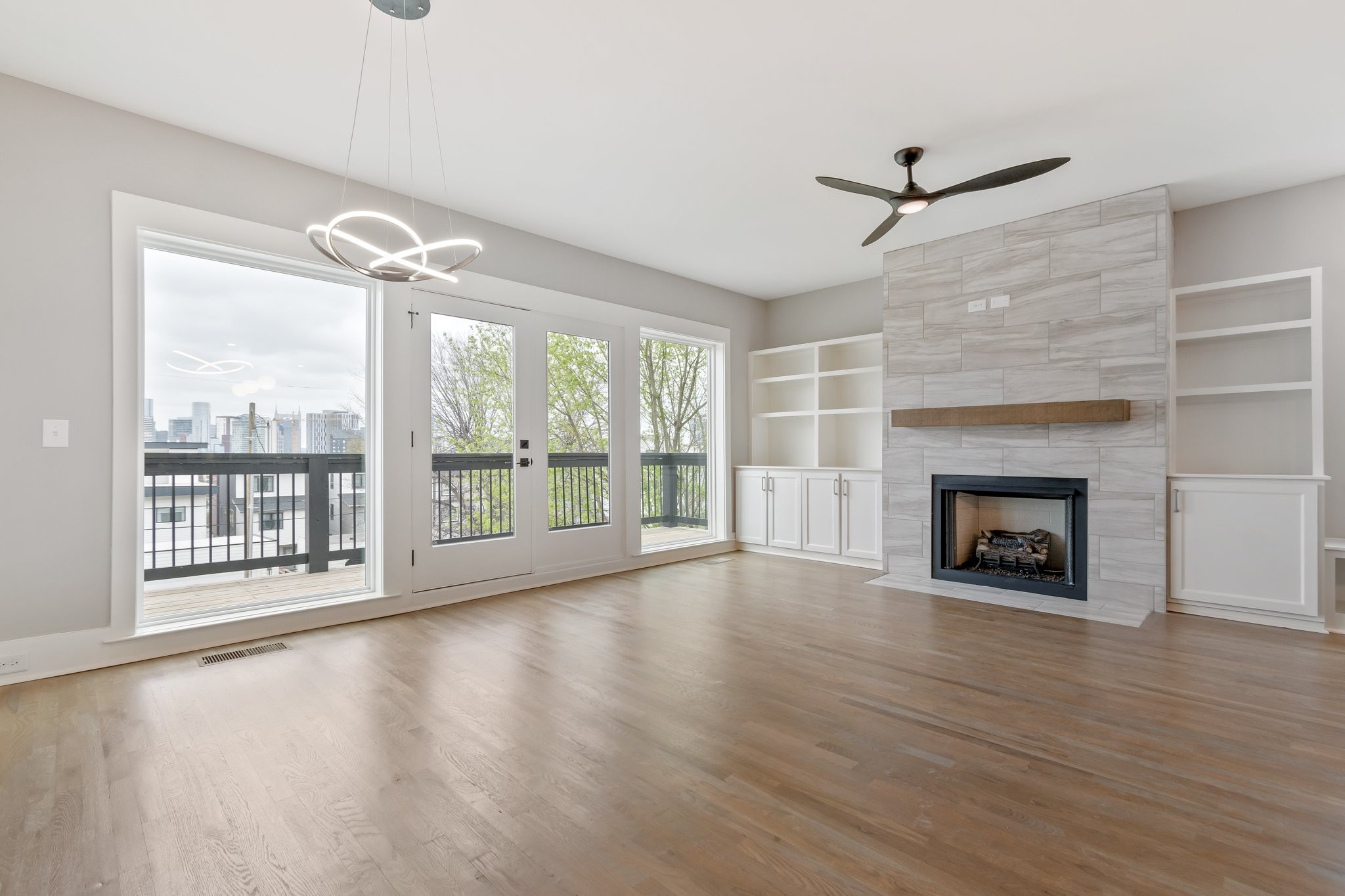 1066 Archer St Property Photo 25