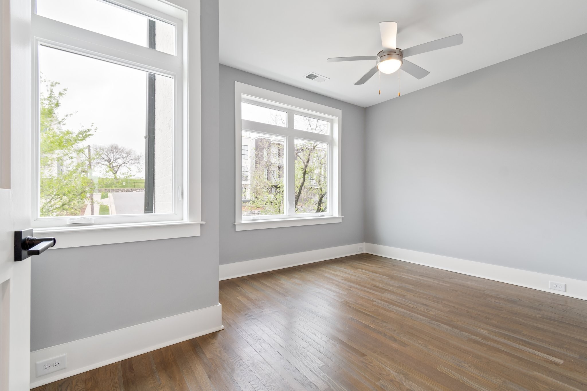 1066 Archer St Property Photo 34