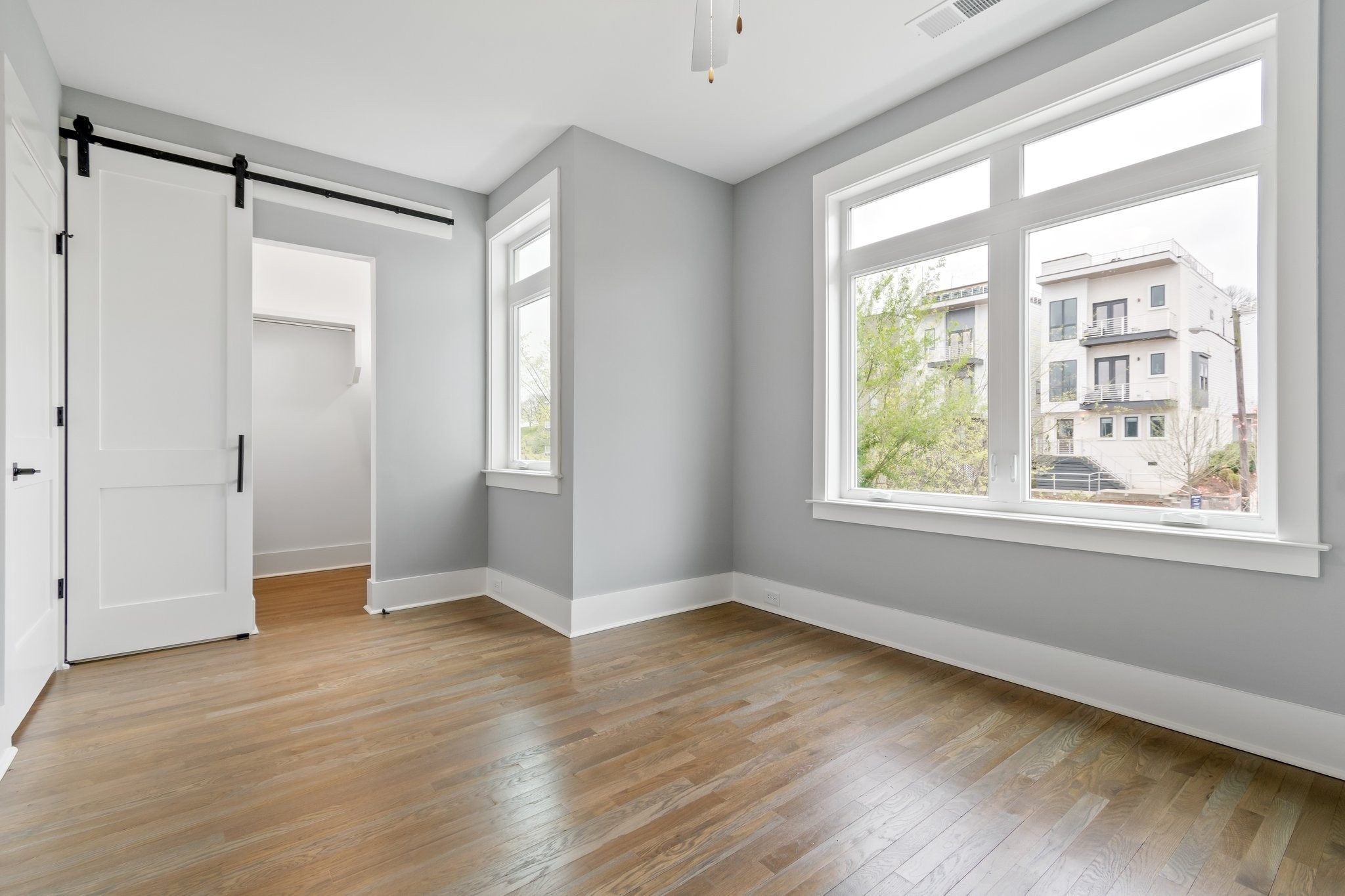 1066 Archer St Property Photo 35