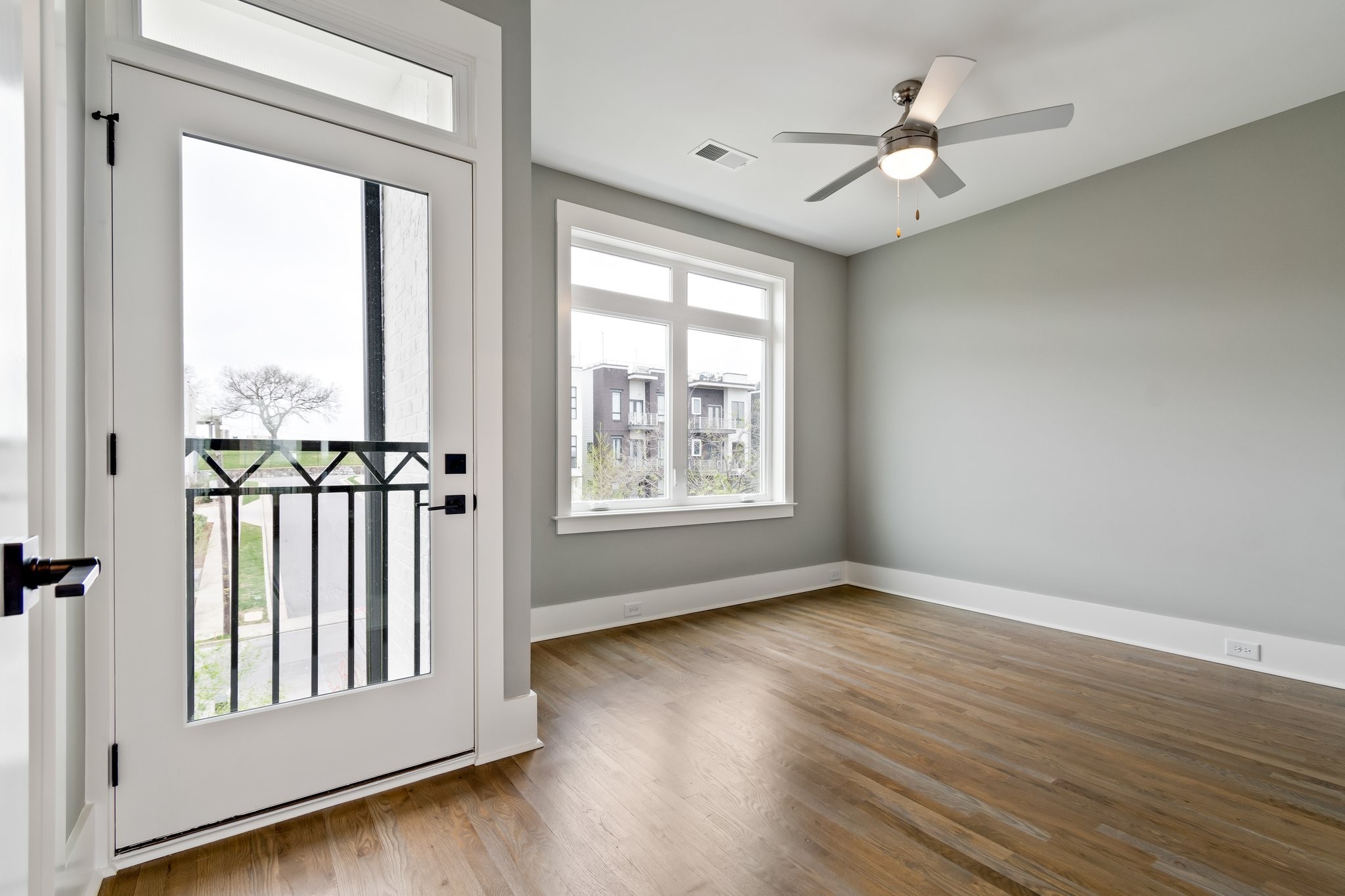 1066 Archer St Property Photo 49