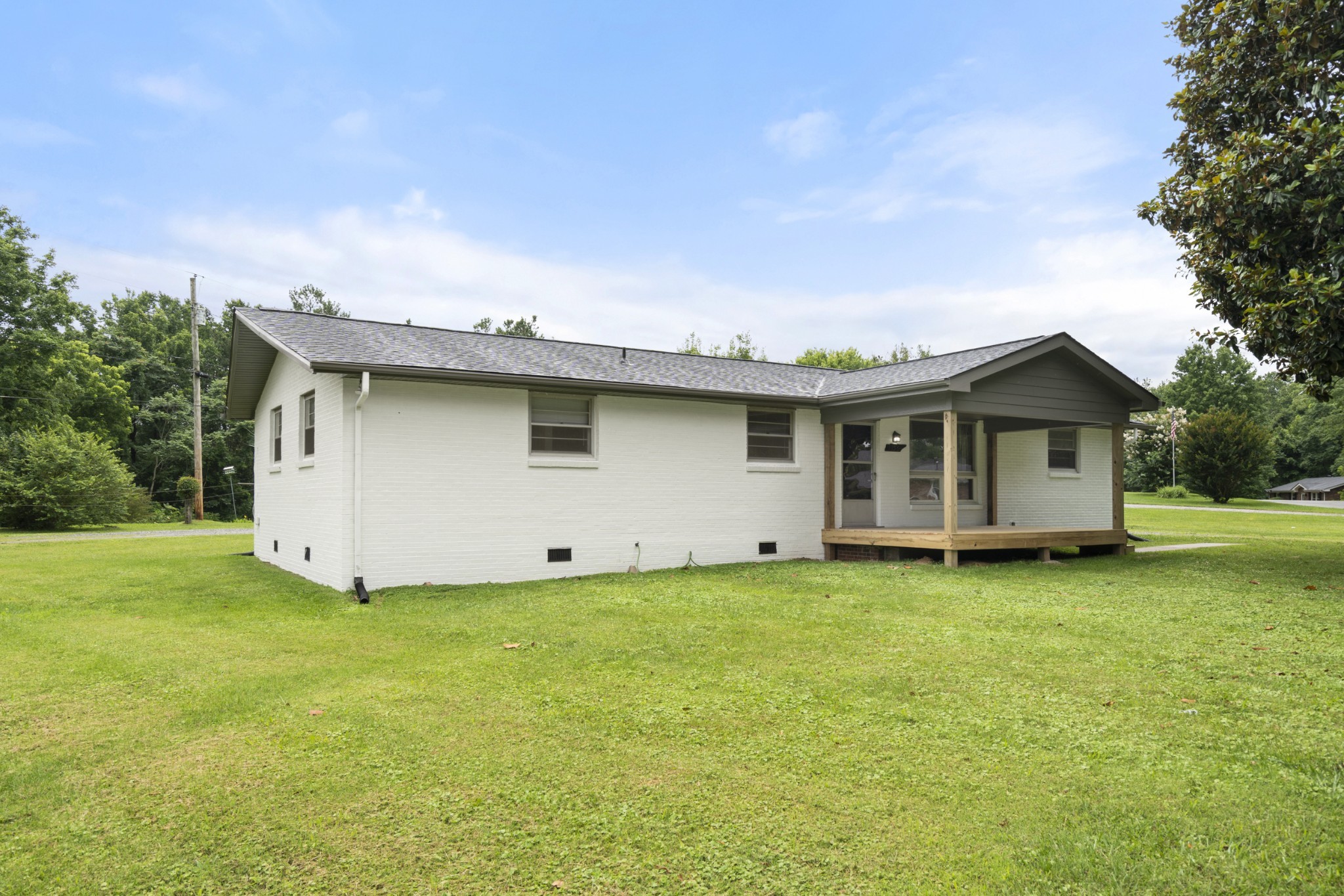 1156 Chestnut Dr