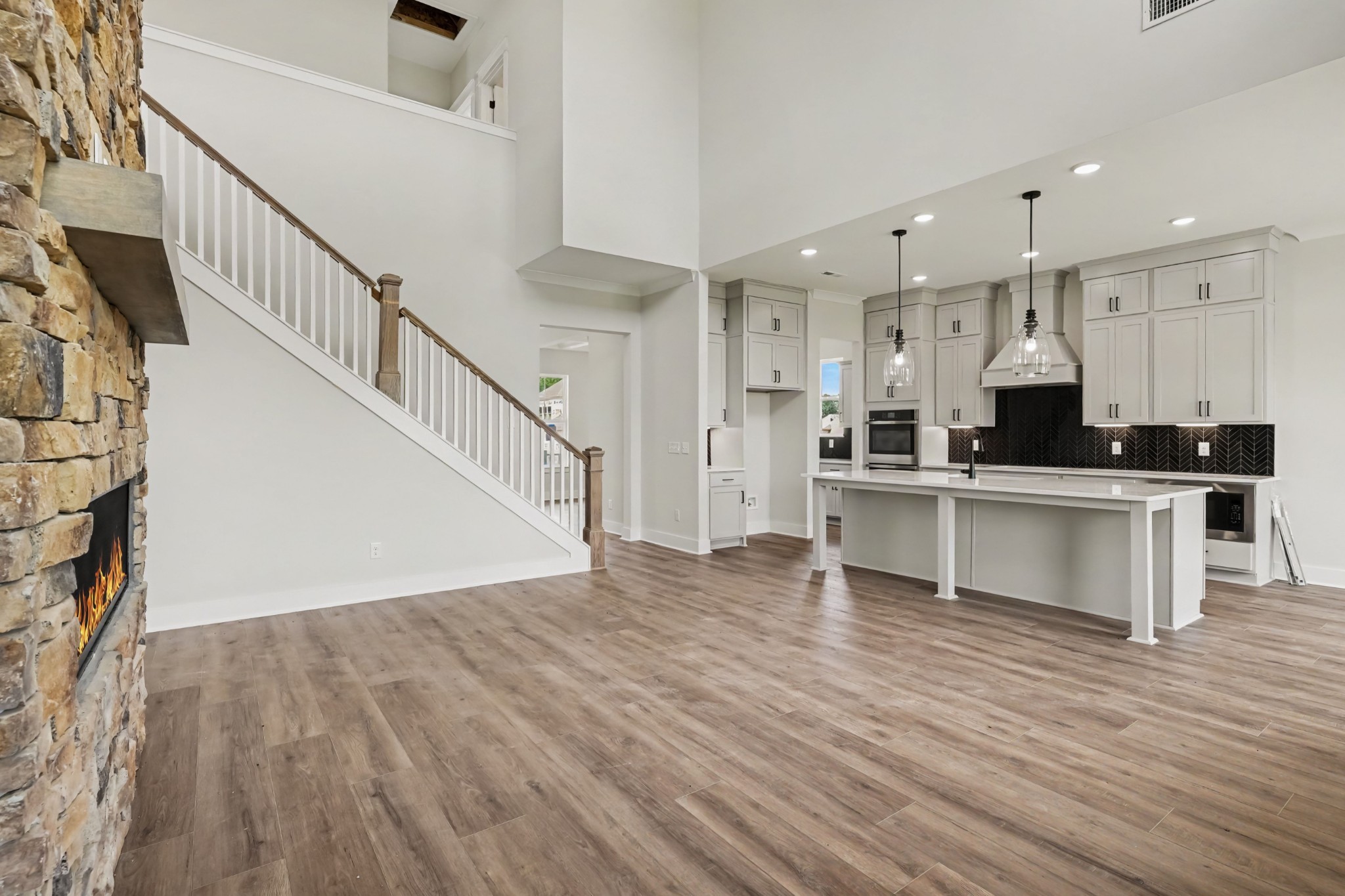7324 Dutch River Circle Property Photo 13