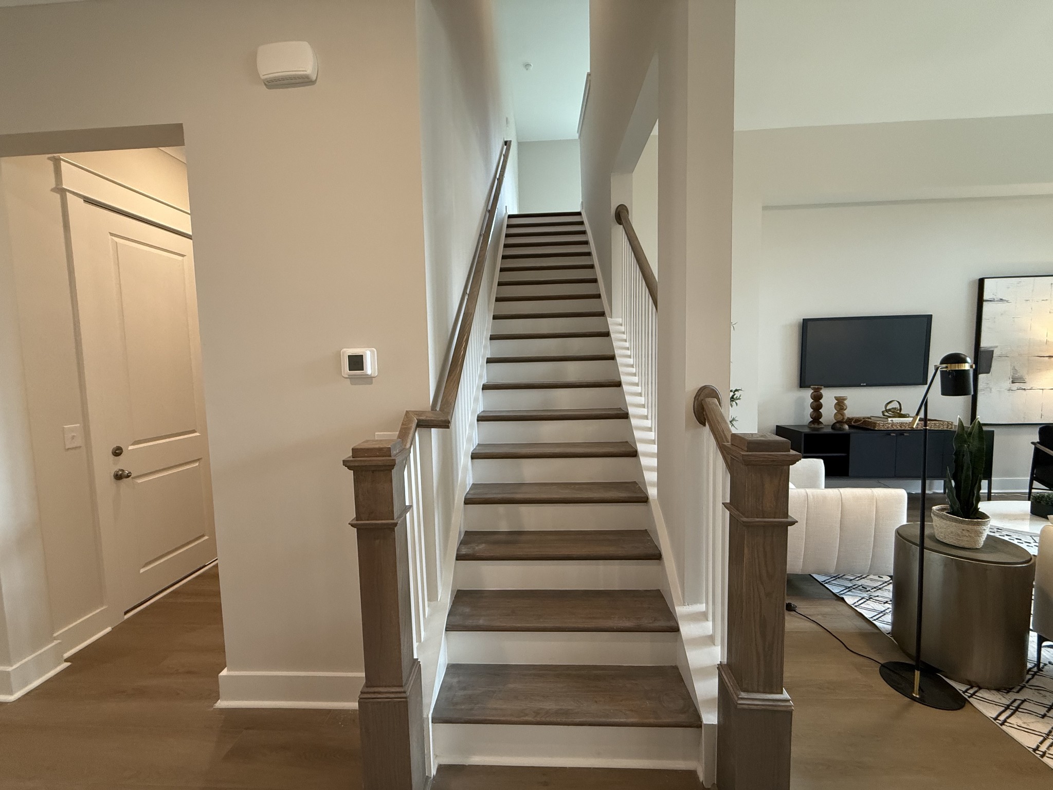 7290 Fairlawn Drive Property Photo 19