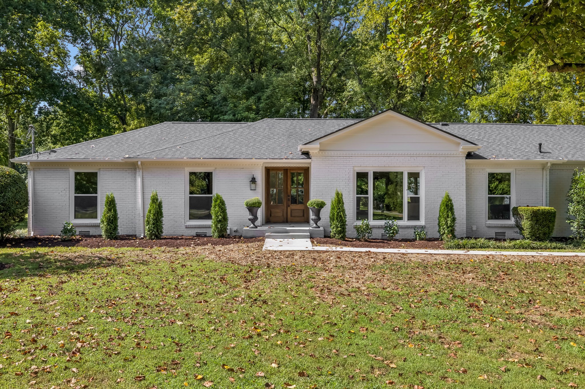 8113 Warner Rd Property Photo 5