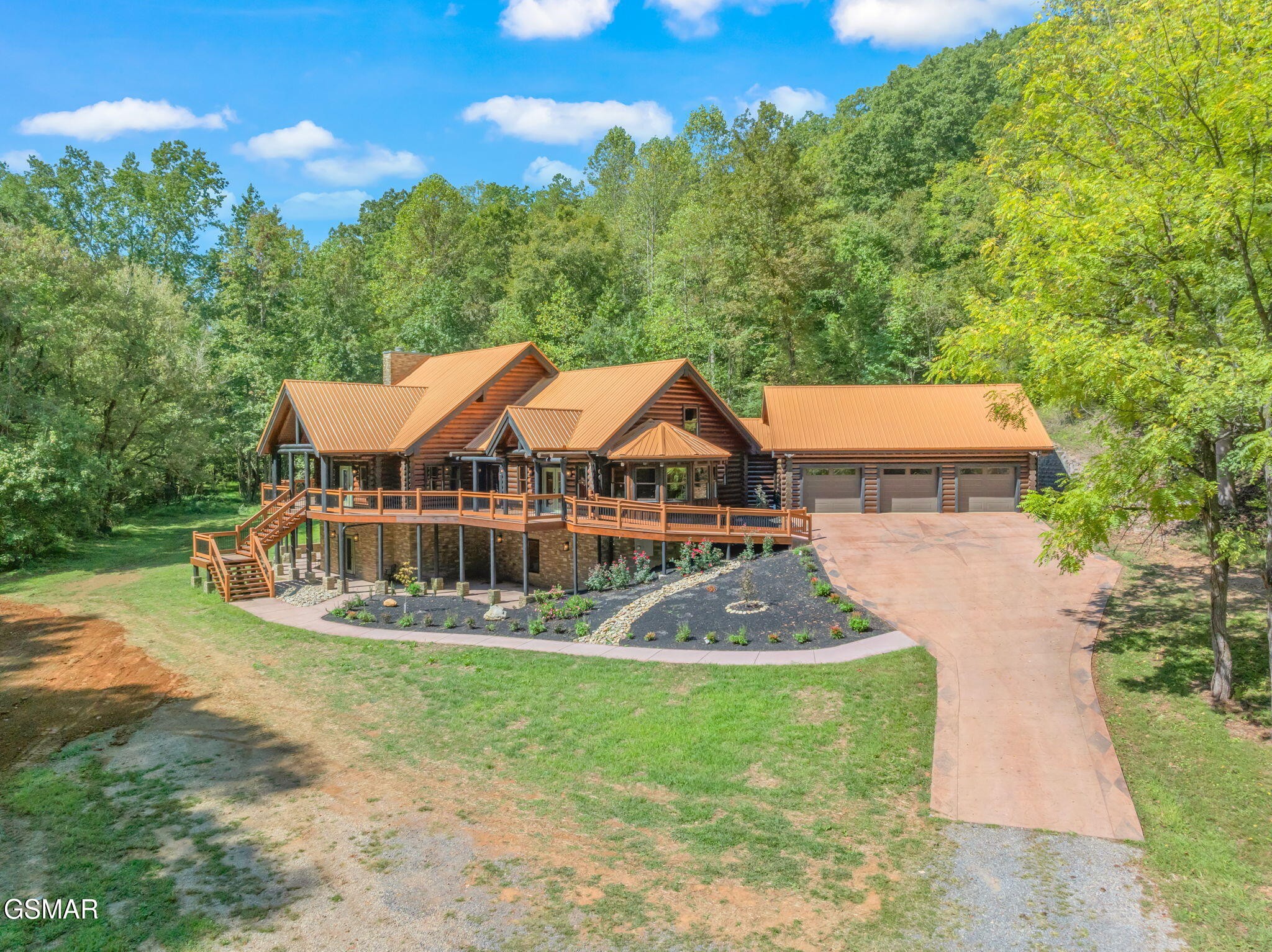 1035 Porterfield Gap Road Property Photo 1