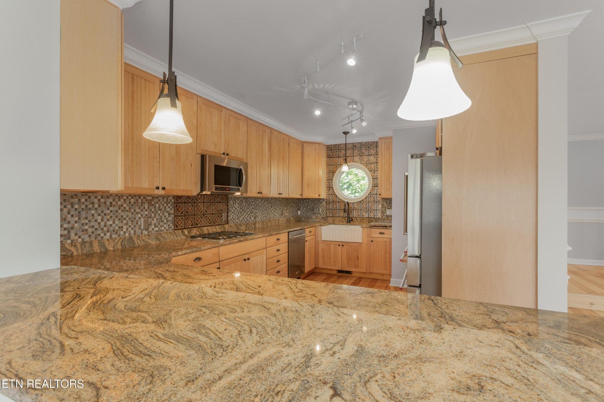 3445 Commodore Point Property Photo 13