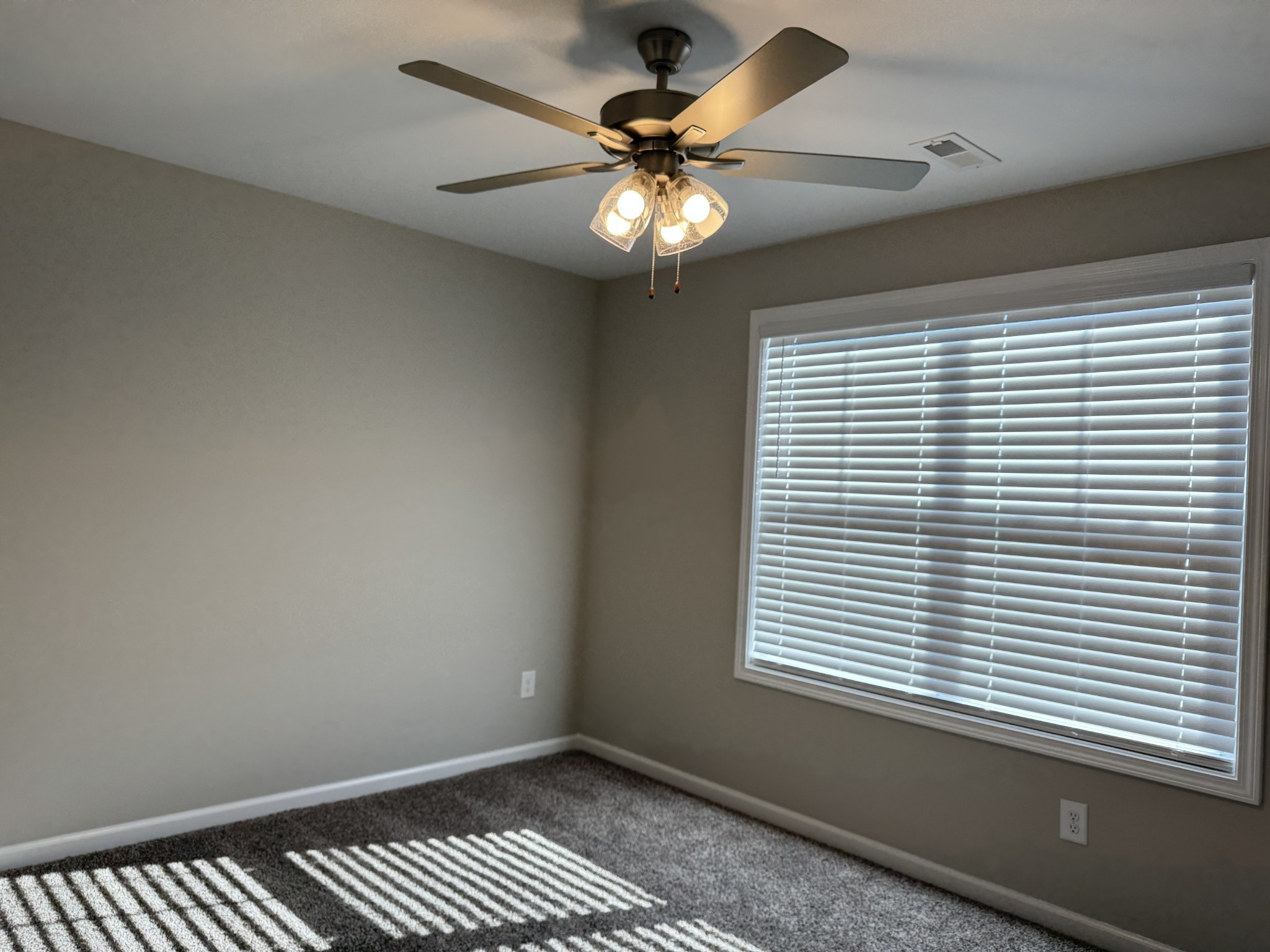 2201 Eldos Trace Cir Property Photo 8