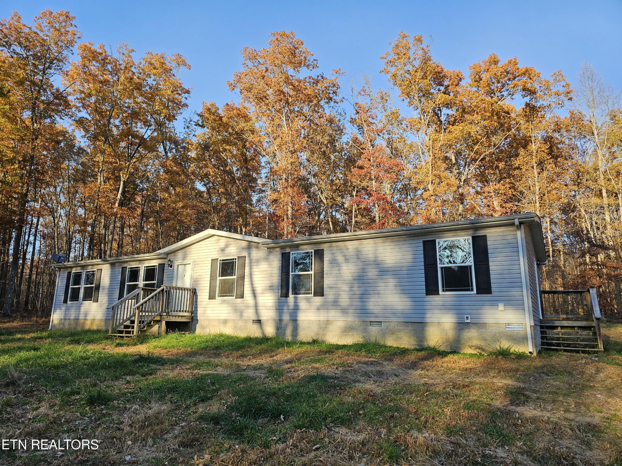 196 Red Hill Rd
