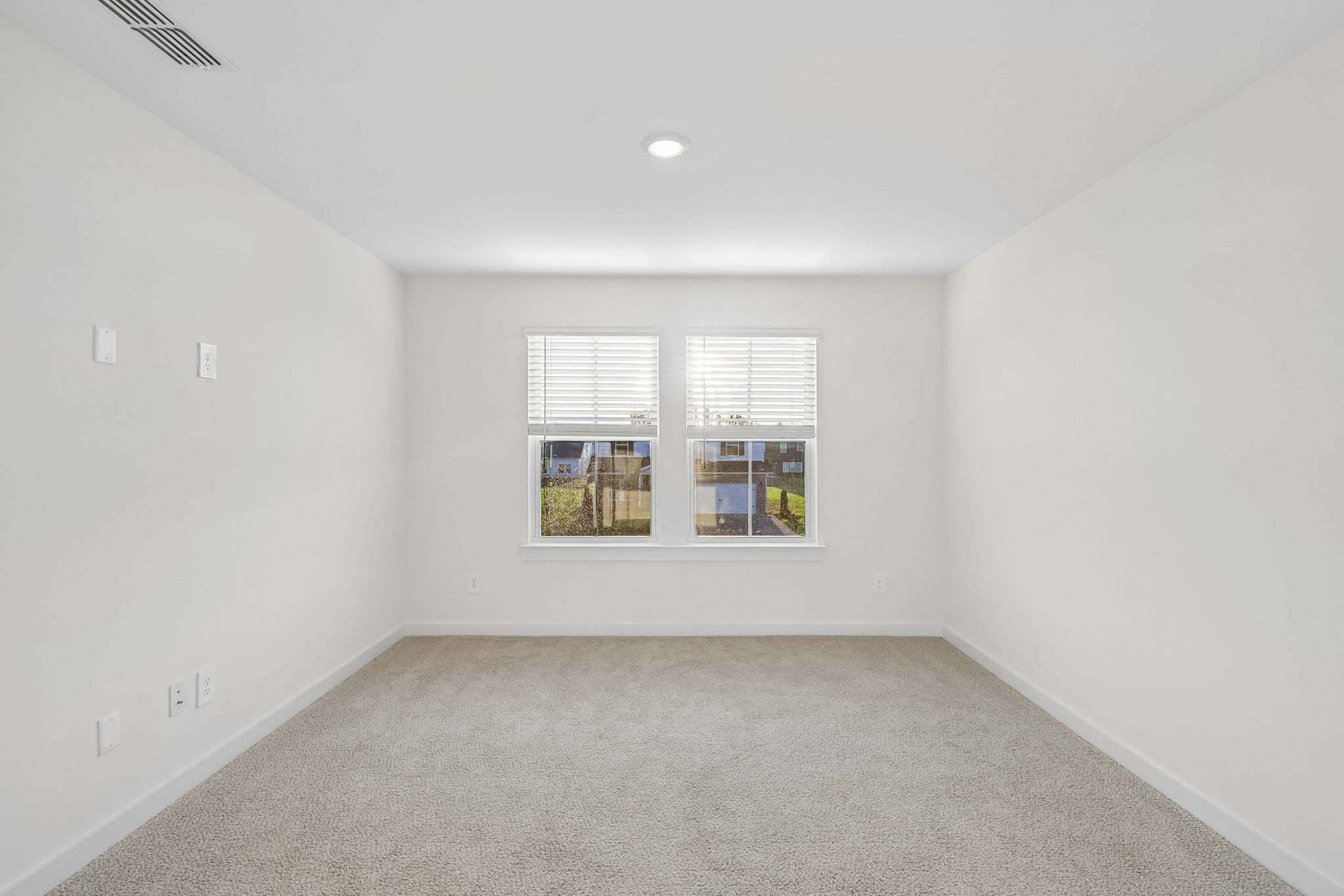 3722 Wiregrass Court Property Photo 19