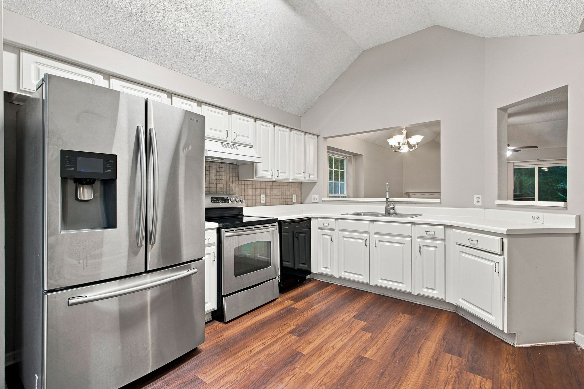 2283 Joann Dr Property Photo 8