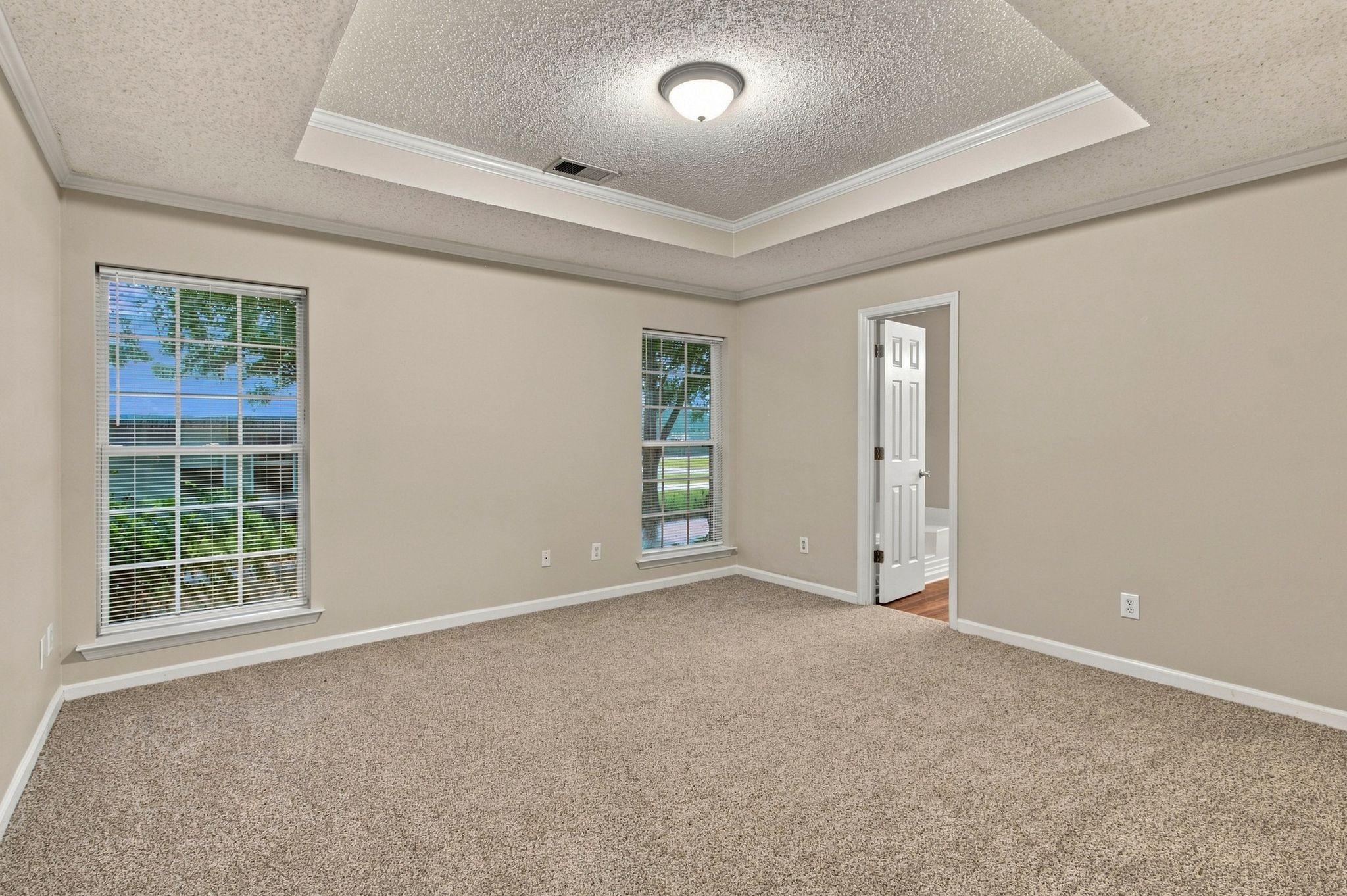 2283 Joann Dr Property Photo 14