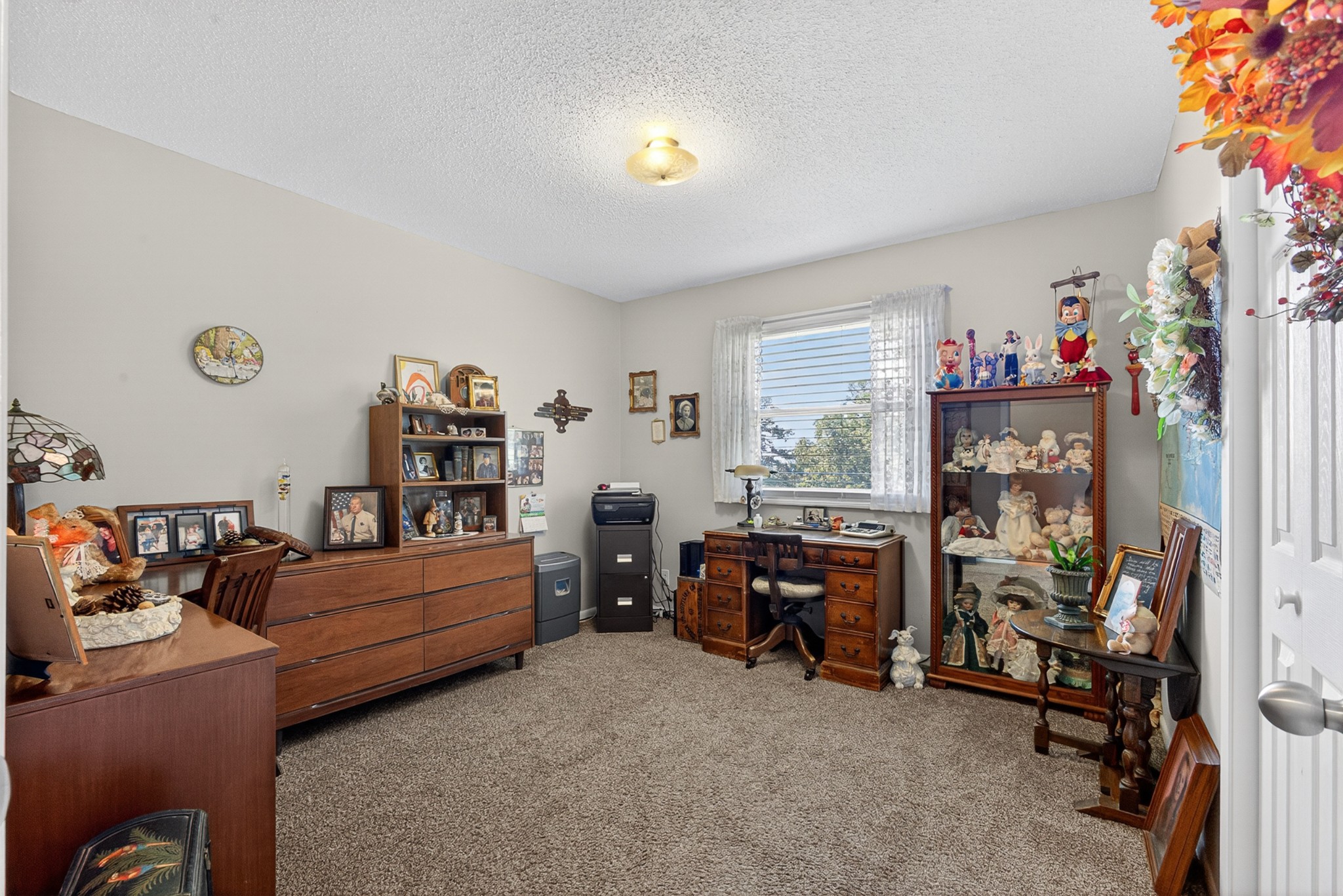 1031 Montcrest Dr Property Photo 30