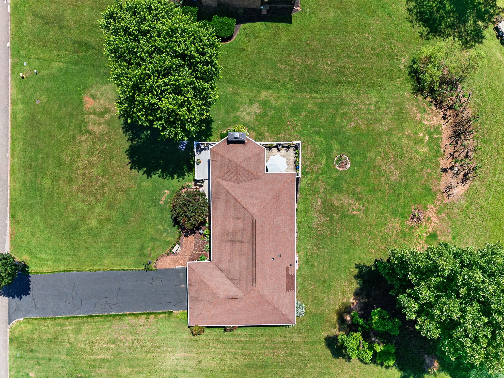 1031 Montcrest Dr Property Photo 51