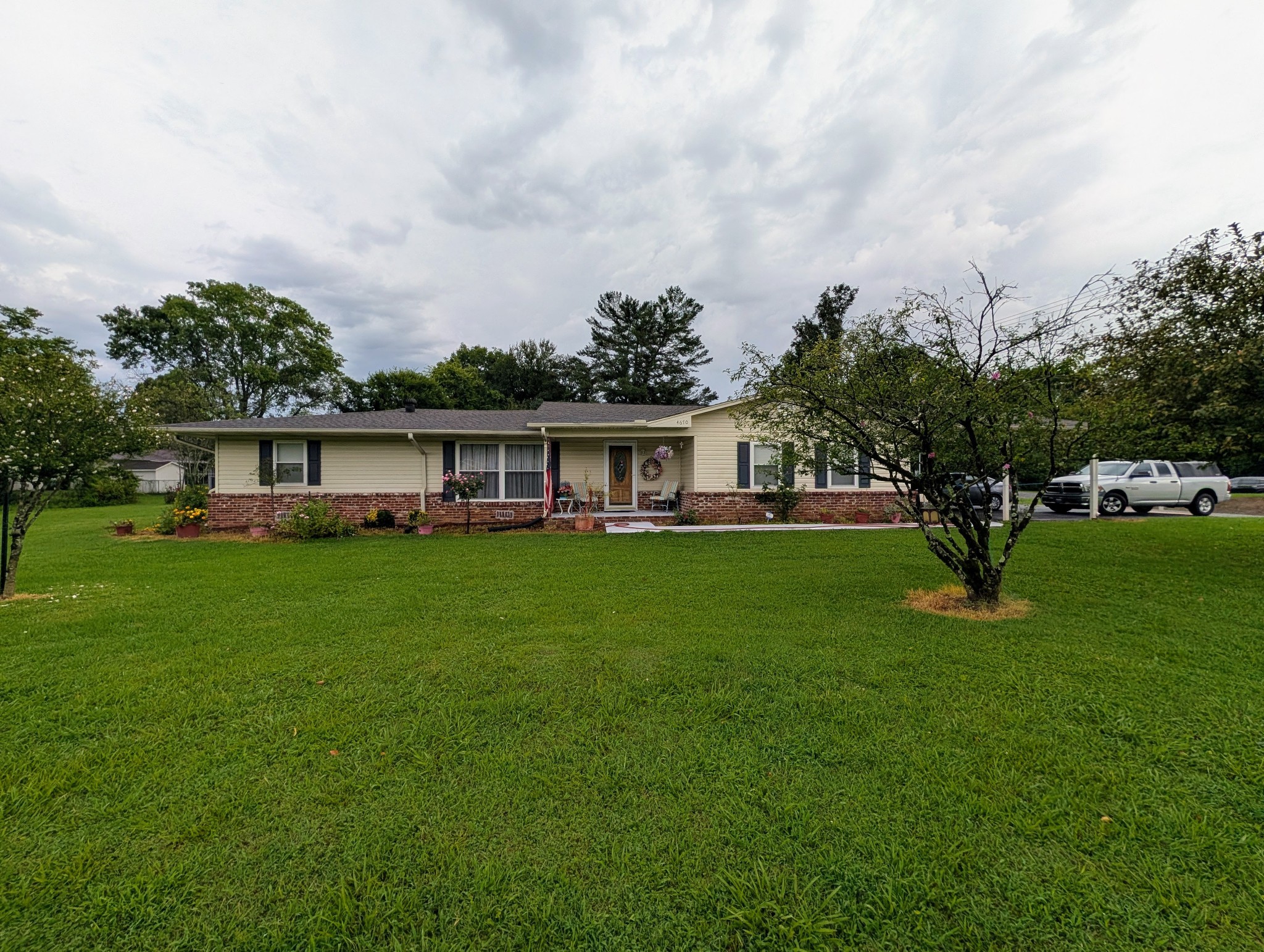 4670 Georgetown Rd, NW