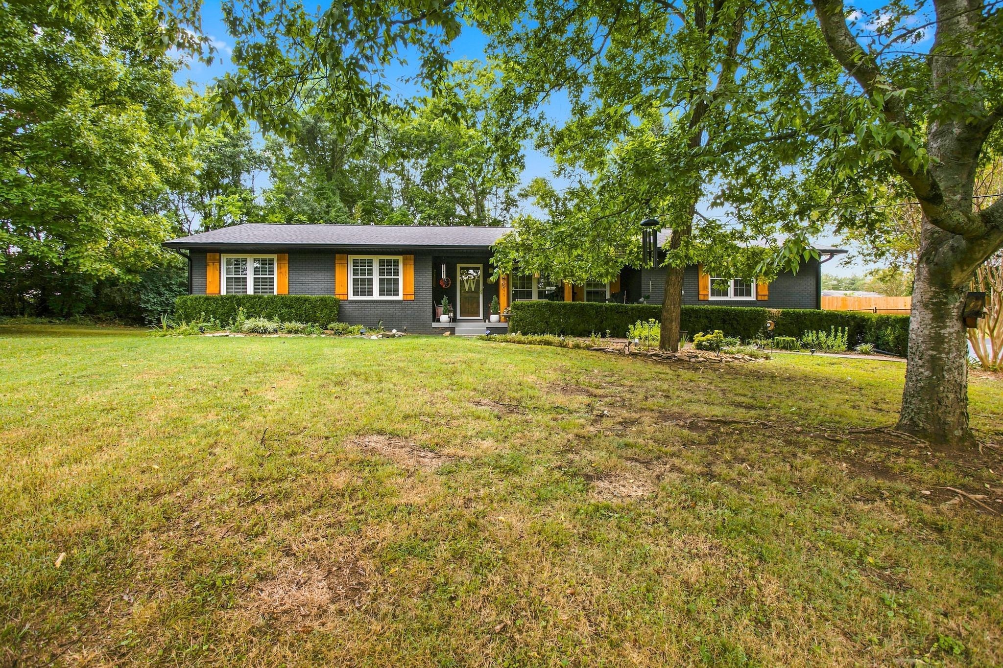 1000 Cheryl Dr Property Photo 1