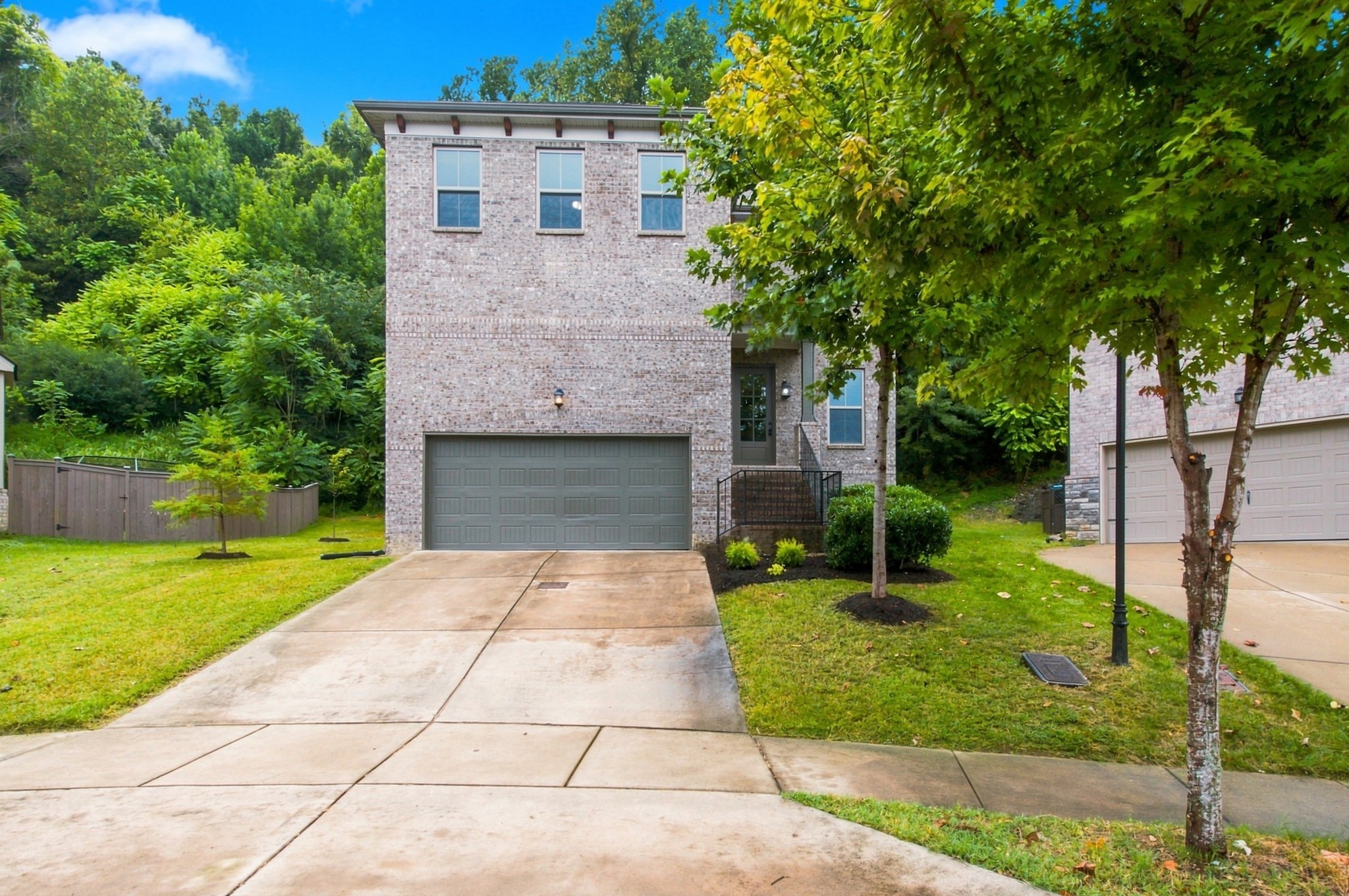 1457 Scarcroft Ln Property Photo 1
