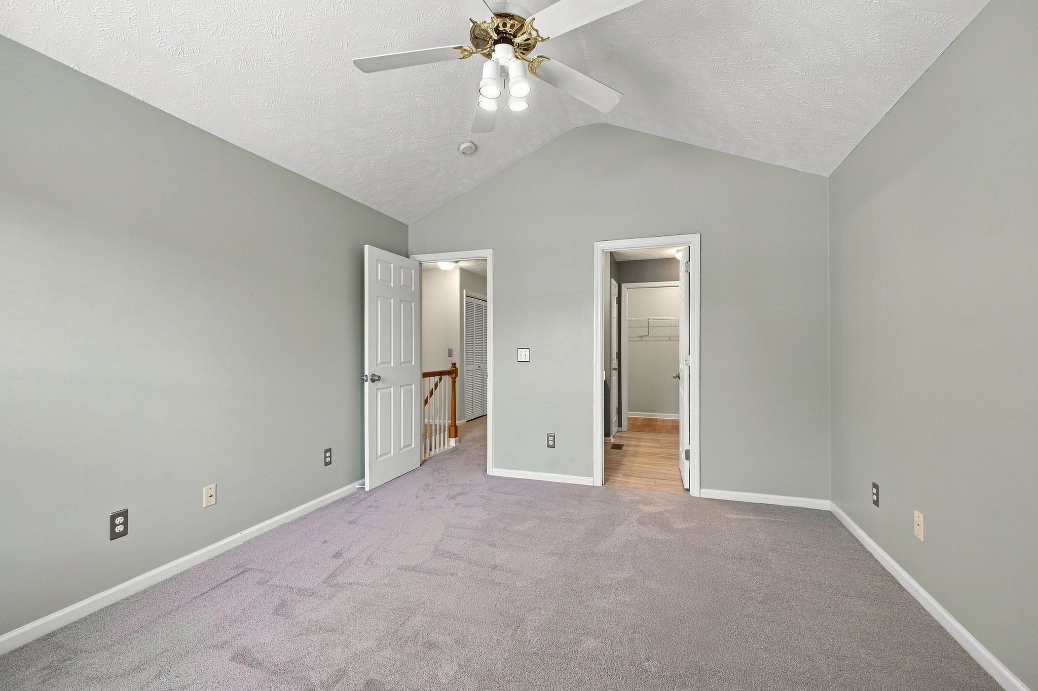 402 Bembridge Ln Property Photo 24