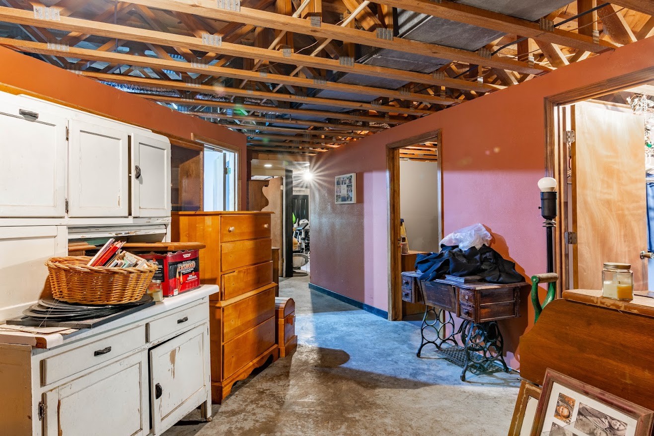 11 Cedar Hills Rd Property Photo 38