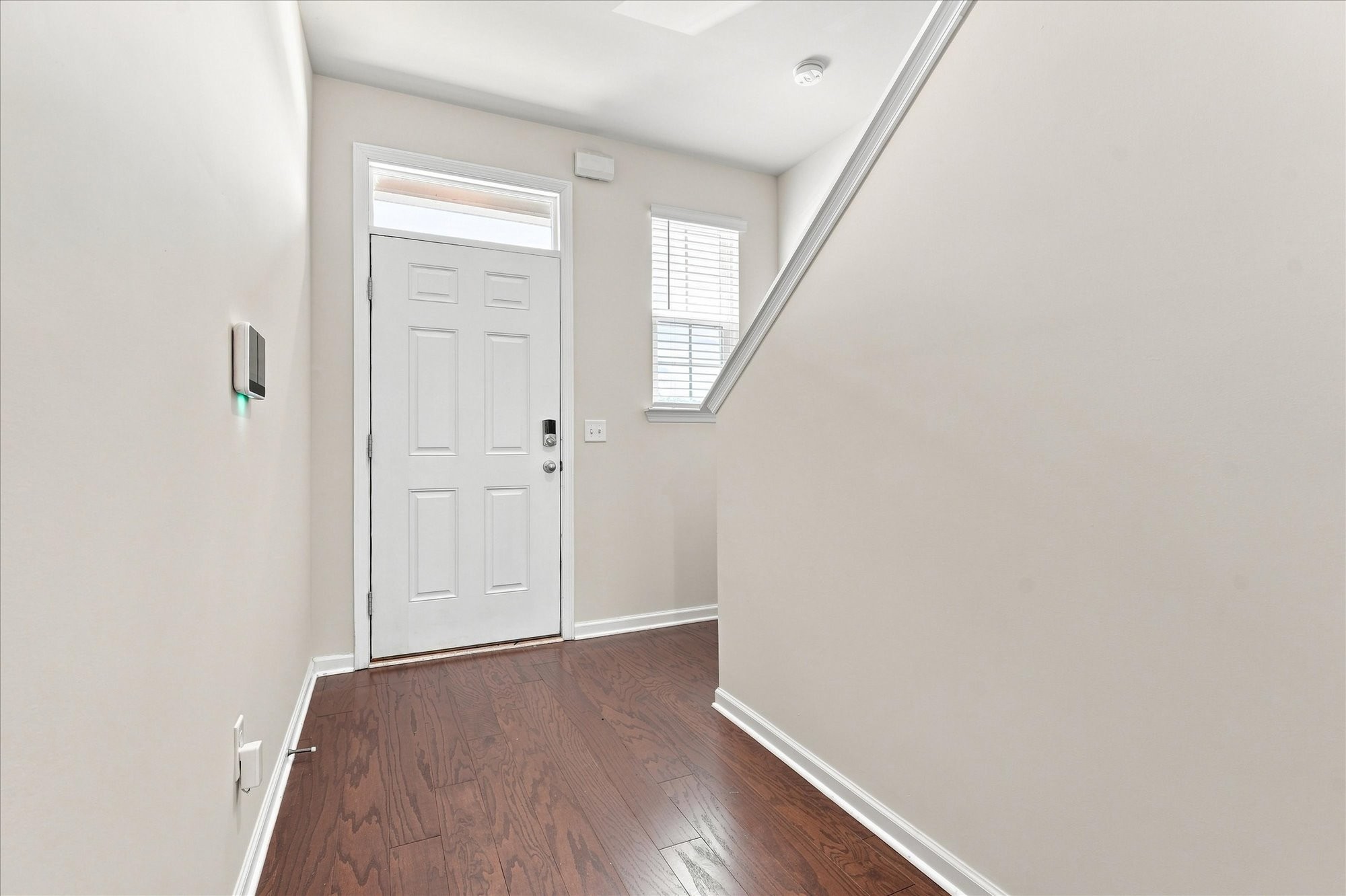 214 Netherlands Blvd Property Photo 5