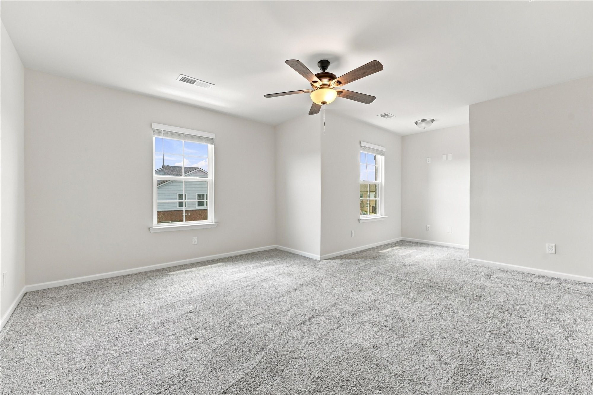 214 Netherlands Blvd Property Photo 19