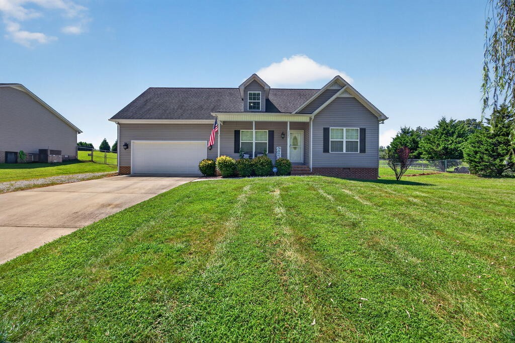1521 Bay View Dr