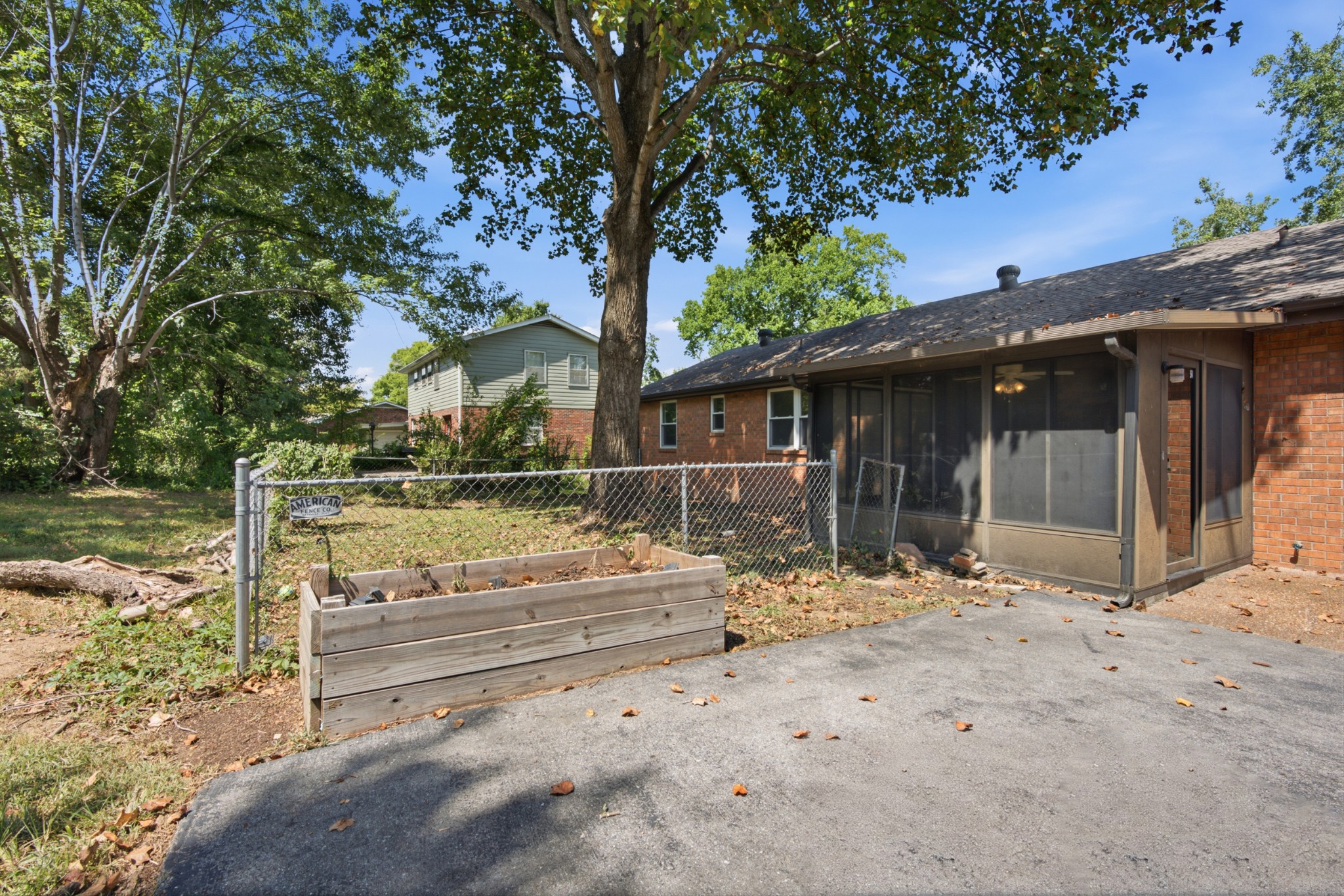 714 Albany Dr Property Photo 23