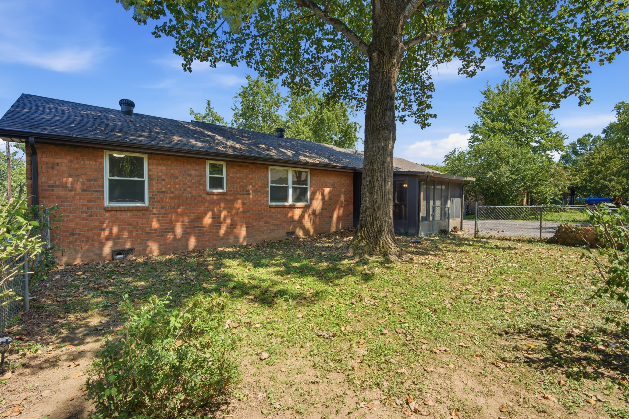 714 Albany Dr Property Photo 26