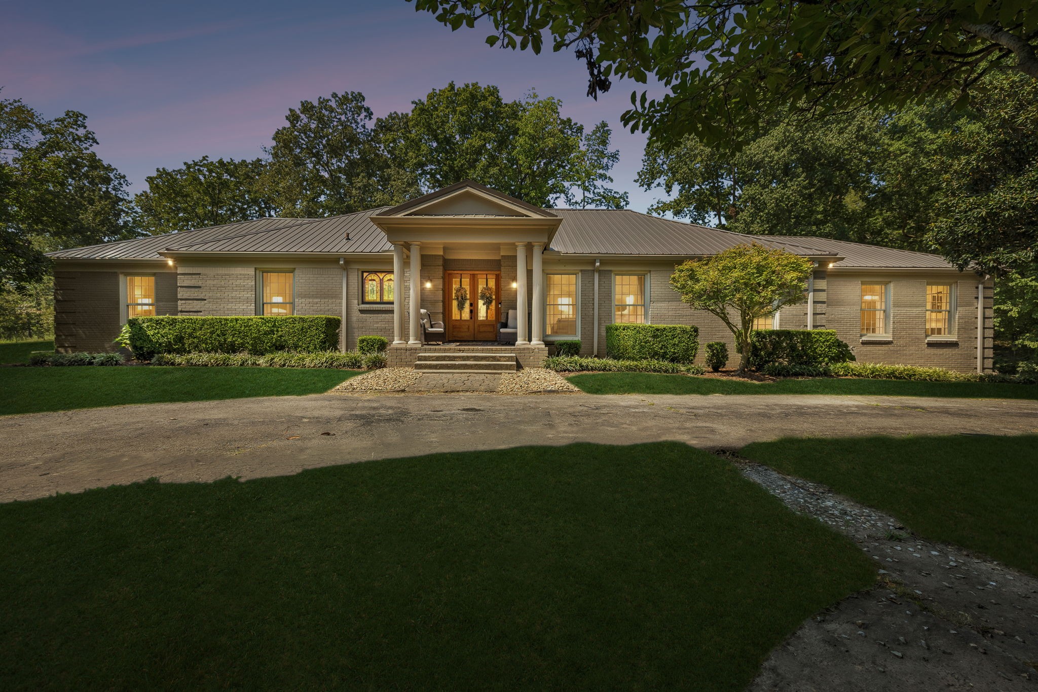 875 Coon Creek Rd Property Photo 1