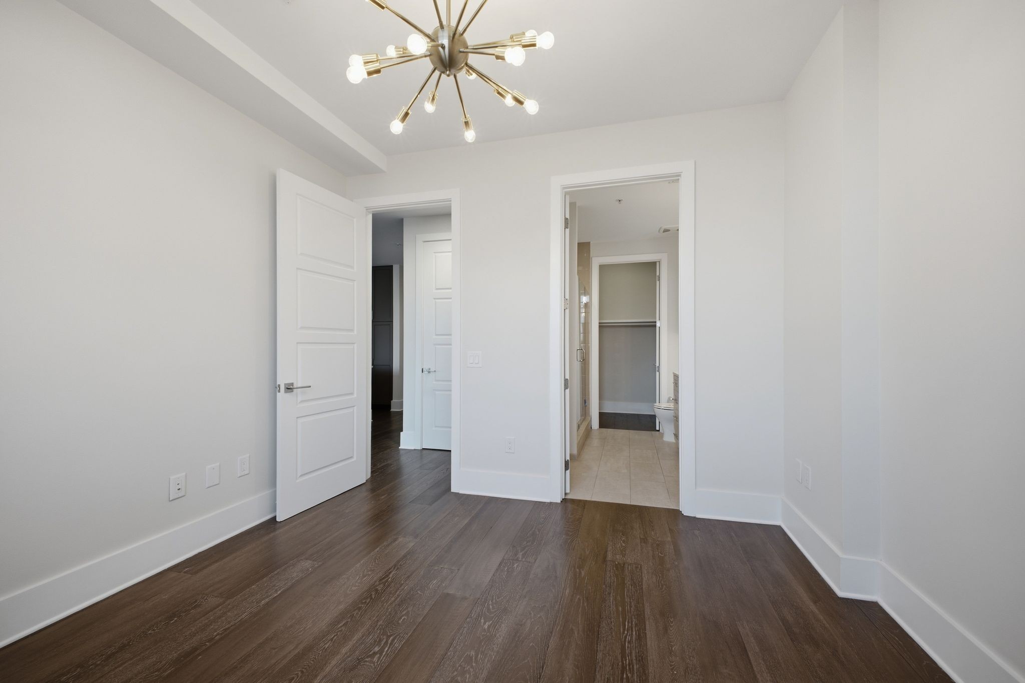 20 Rutledge St Property Photo 24