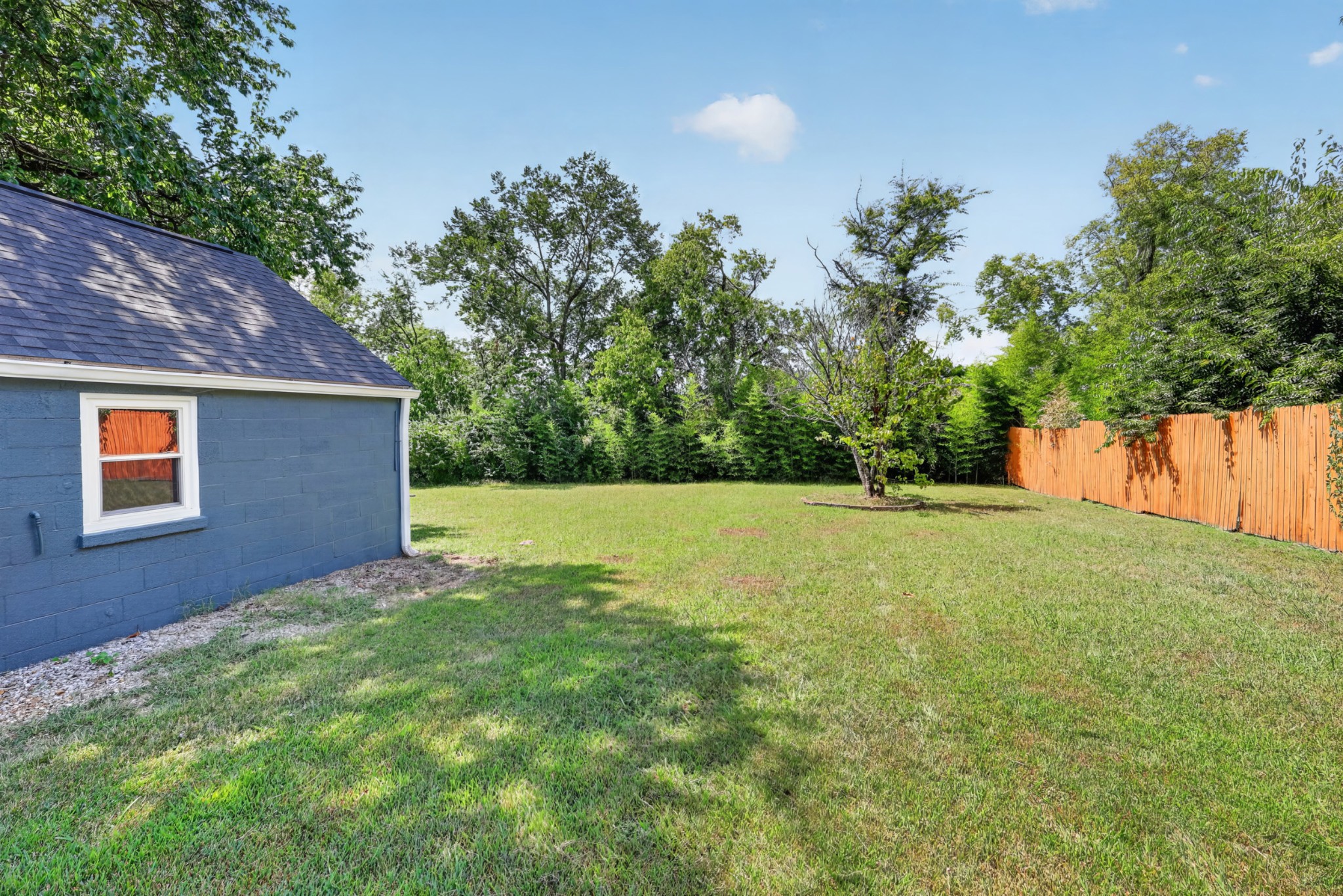 2618 Woodyhill Dr Property Photo 22