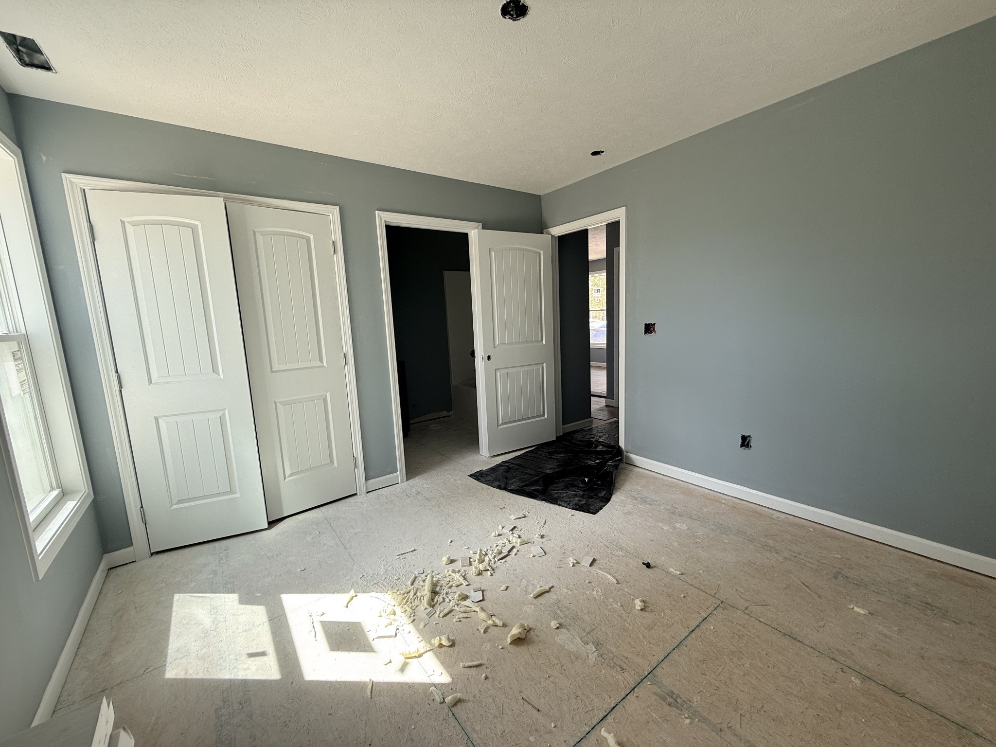 542 Highland Ln Property Photo 6