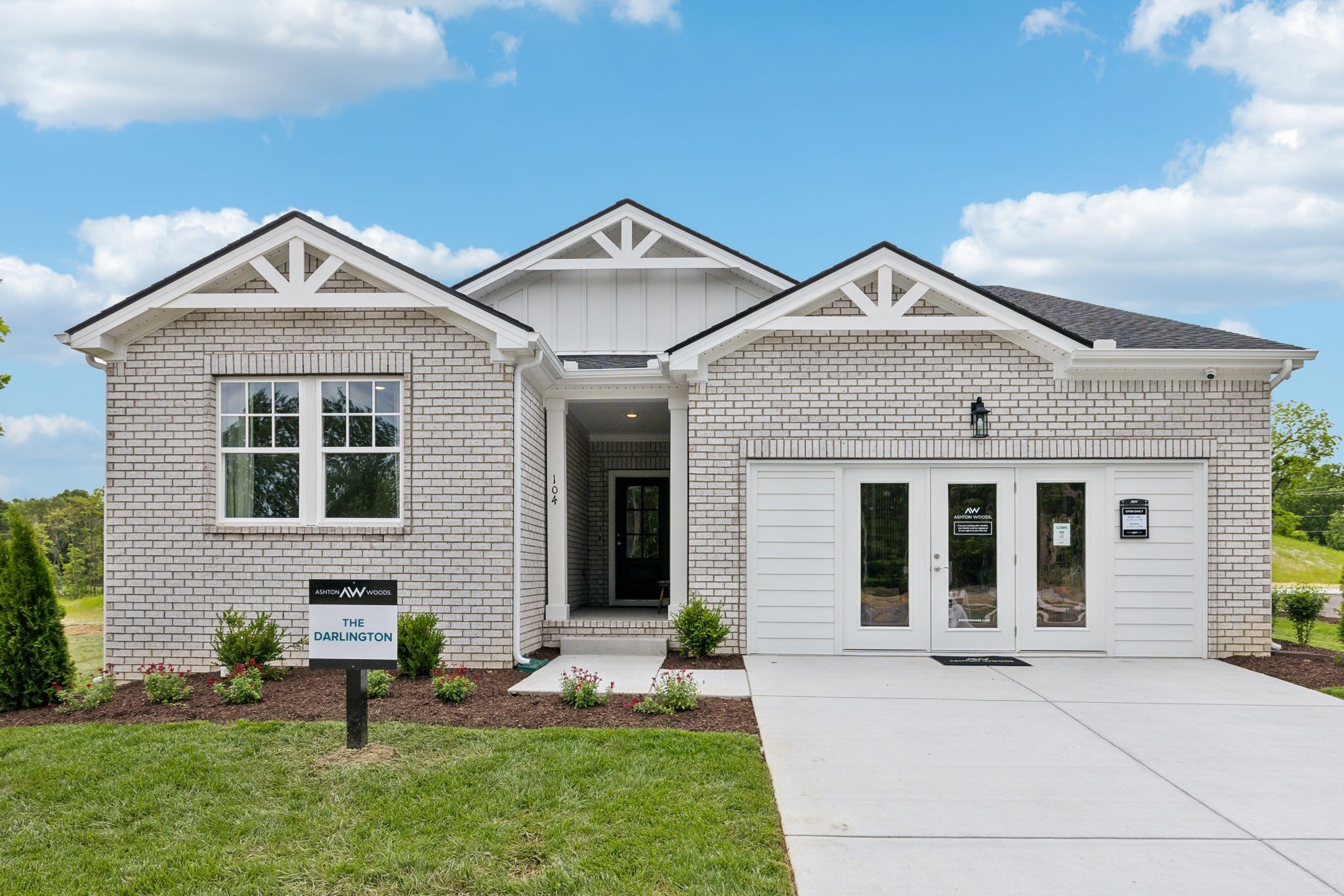 524 Stonehaus Crossing, E Property Photo 1