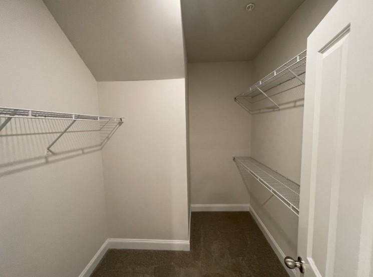 1005 June Wilde Rdg Property Photo 6