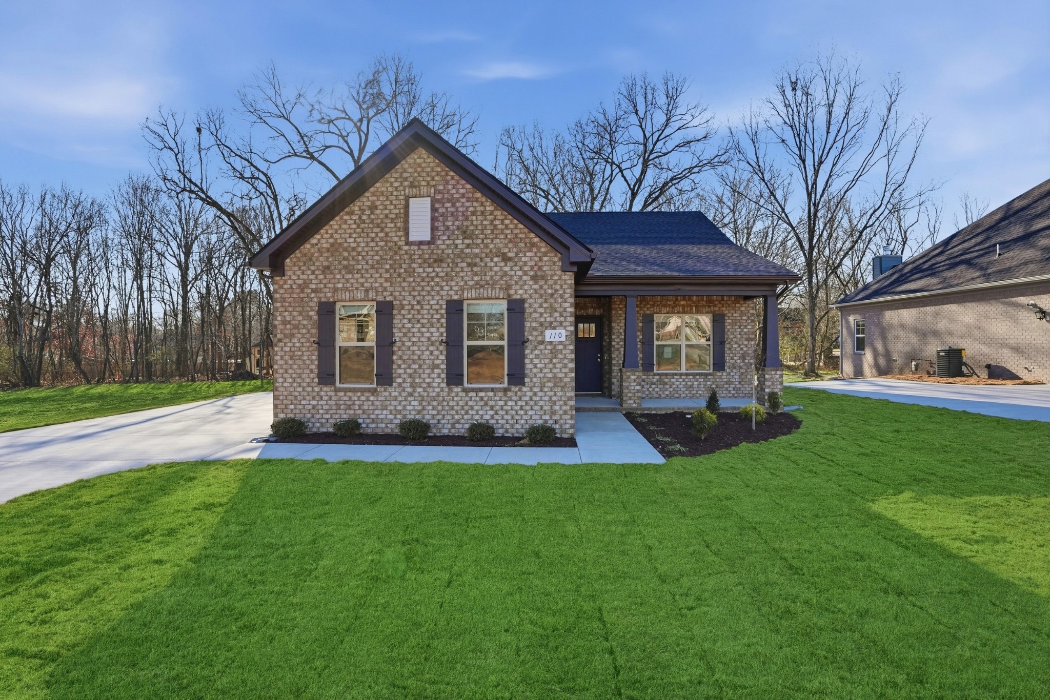 110 Sagewood Drive Property Photo 1