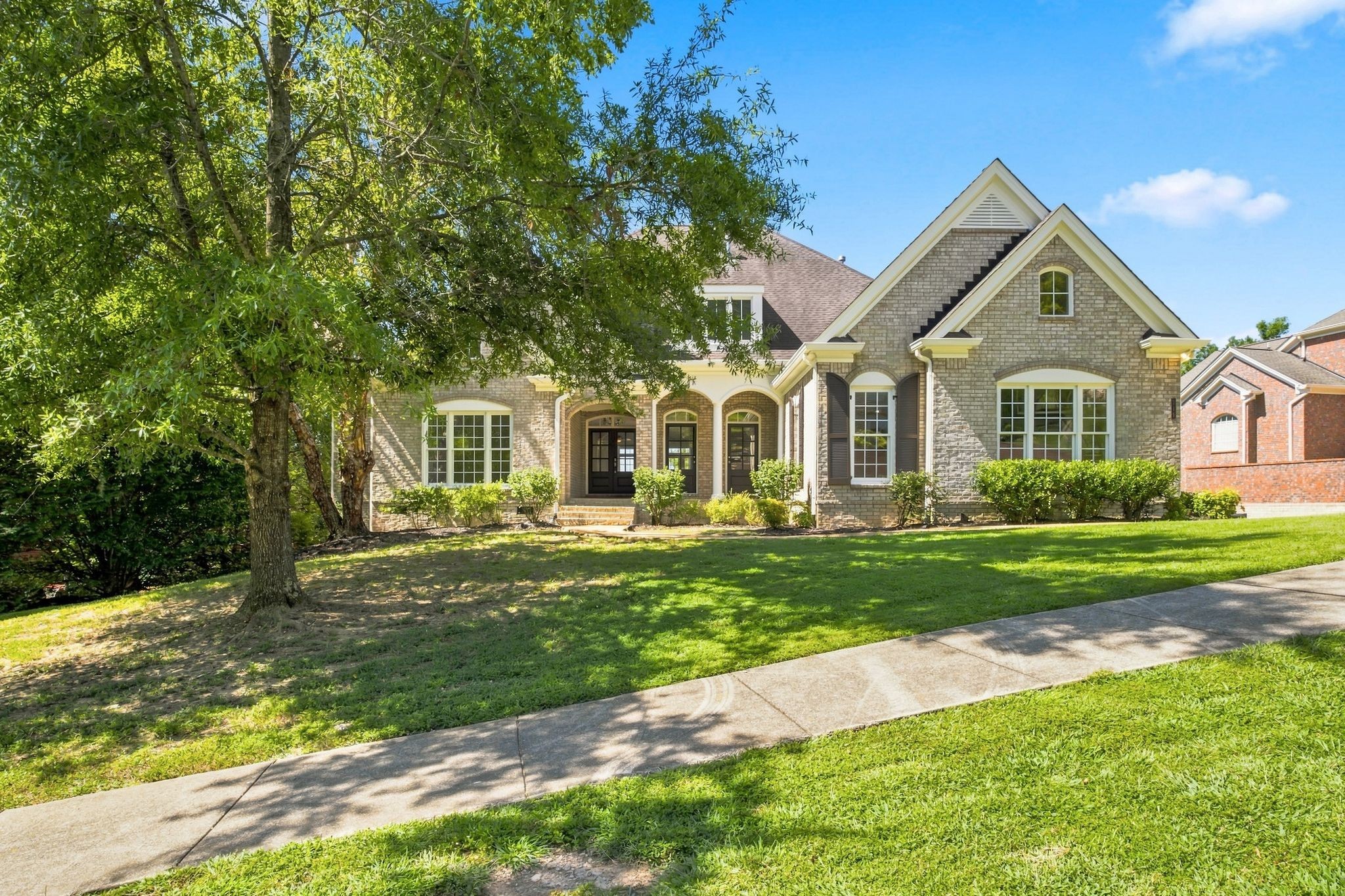315 Hamlets End Way