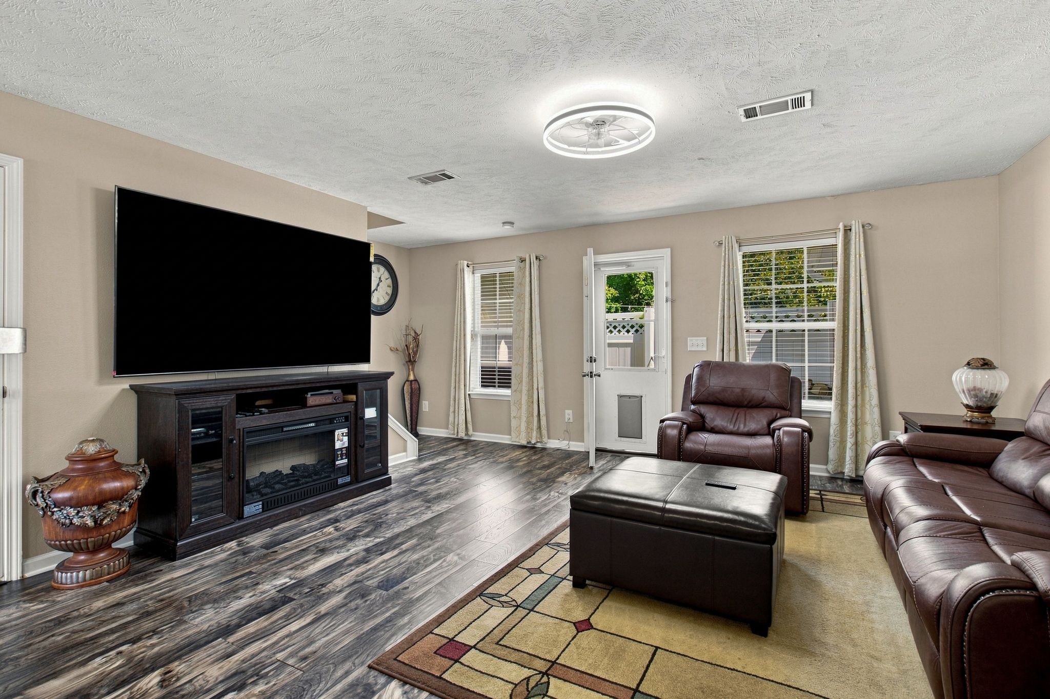 2024 Shaylin Loop Property Photo 7