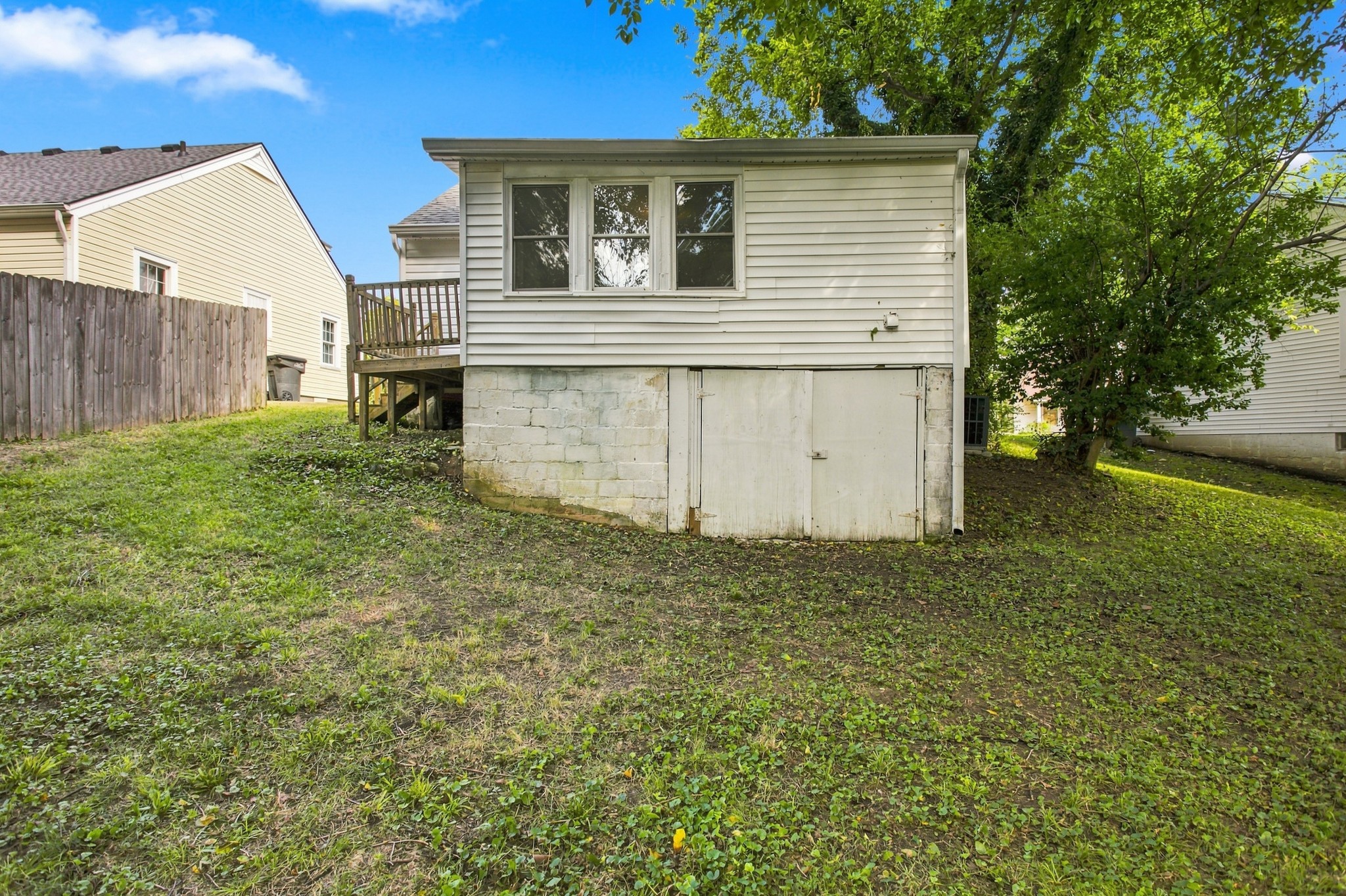 432 Hickman St Property Photo 18
