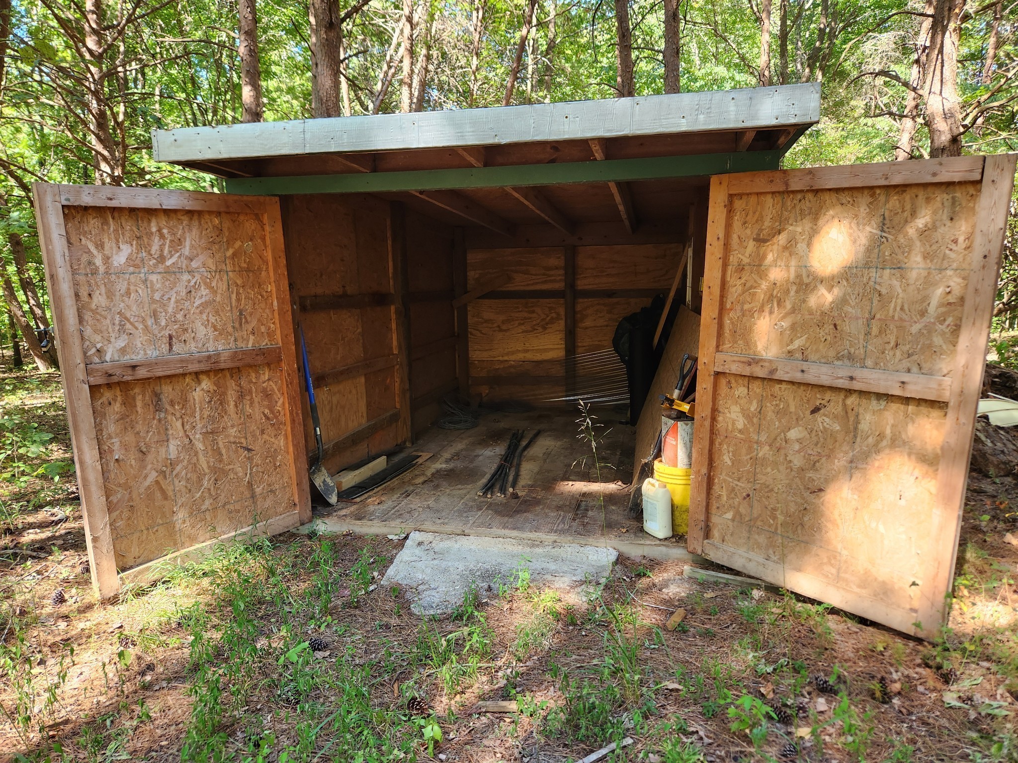 138 Vaughn Rd Property Photo 13