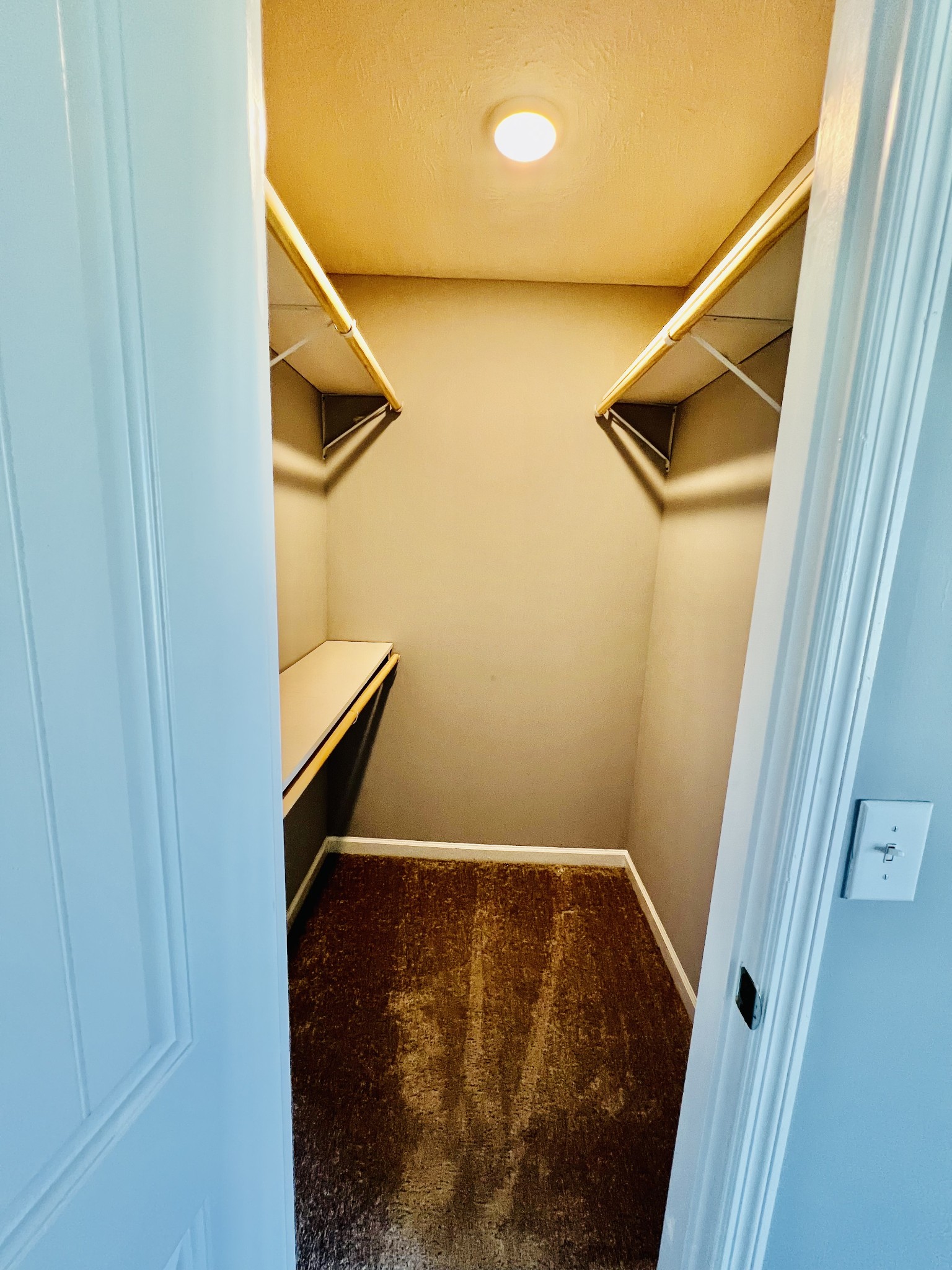 111 Glenhaven Ln Property Photo 21